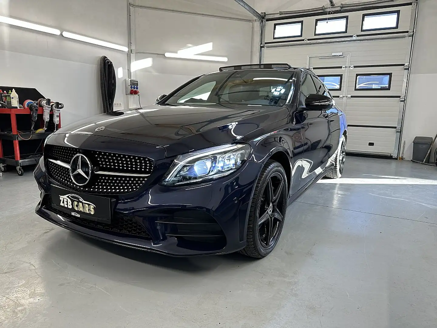 Mercedes-Benz C 200 4MATIC Aut. AMG, Pano, Burmester, Virtual Cockpit Blau - 1