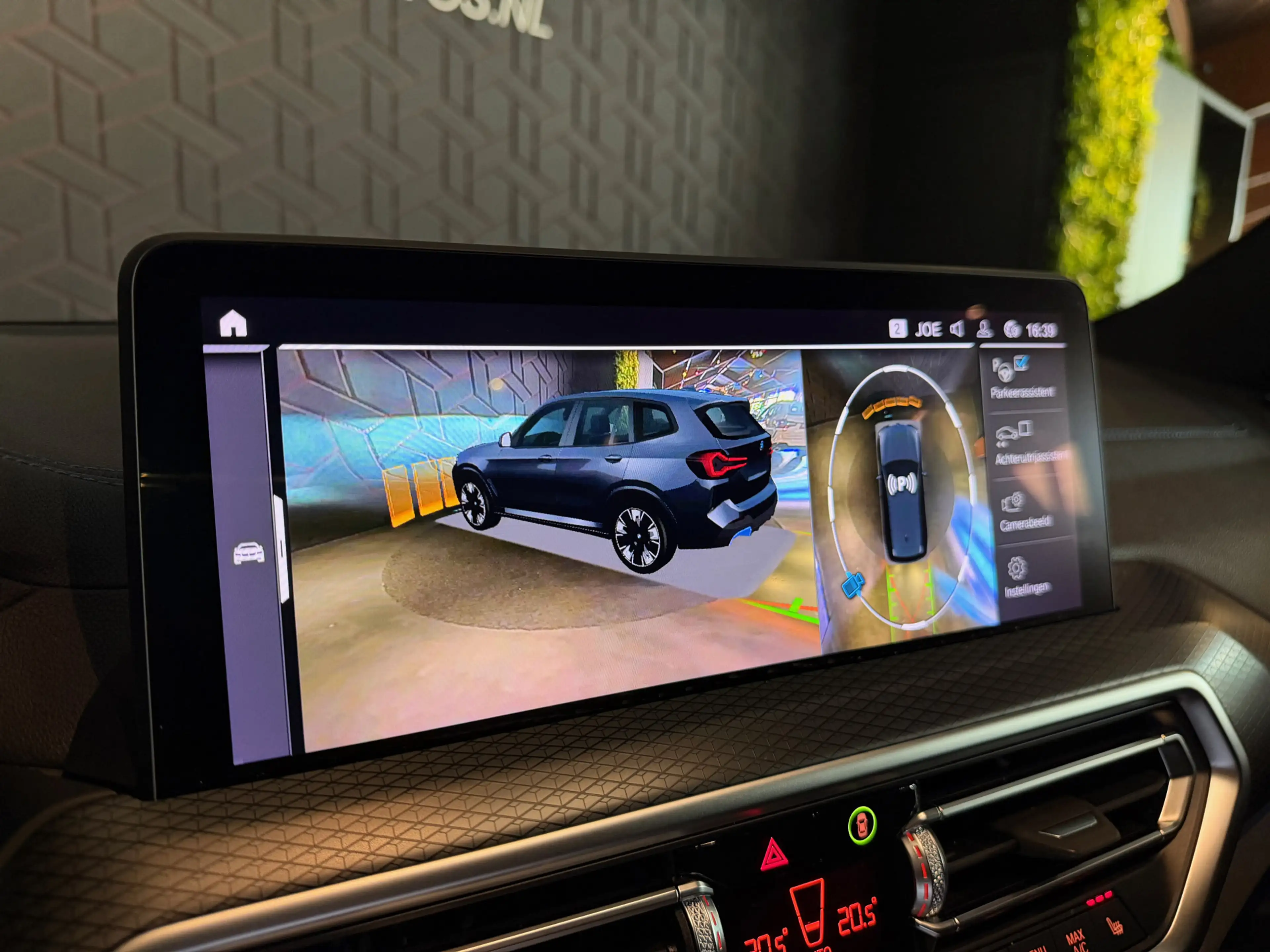 BMW iX3 High Exe 80 kWh | M-sport | Pano | Laser — photo 23