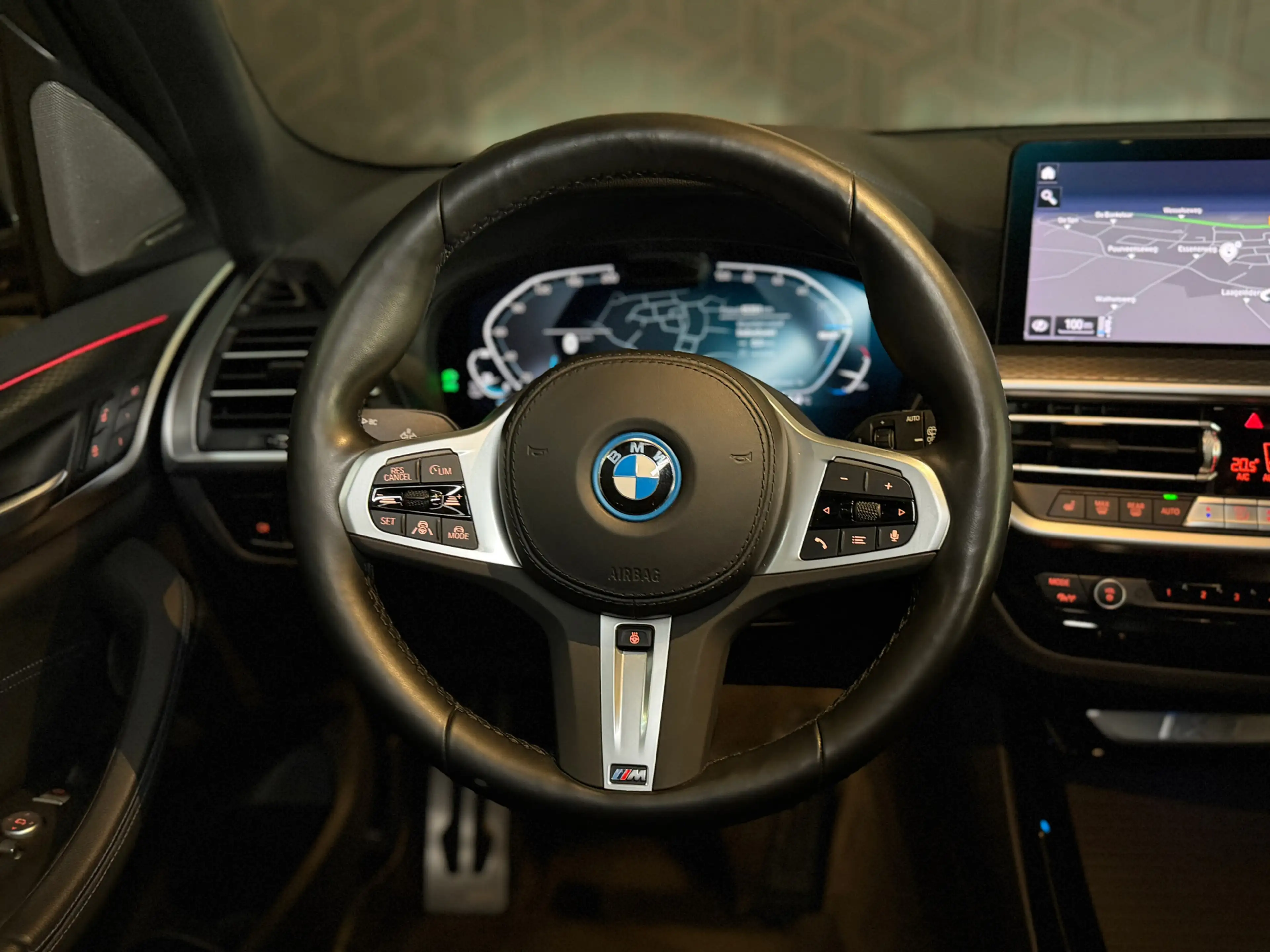 BMW iX3 High Exe 80 kWh | M-sport | Pano | Laser — photo 17