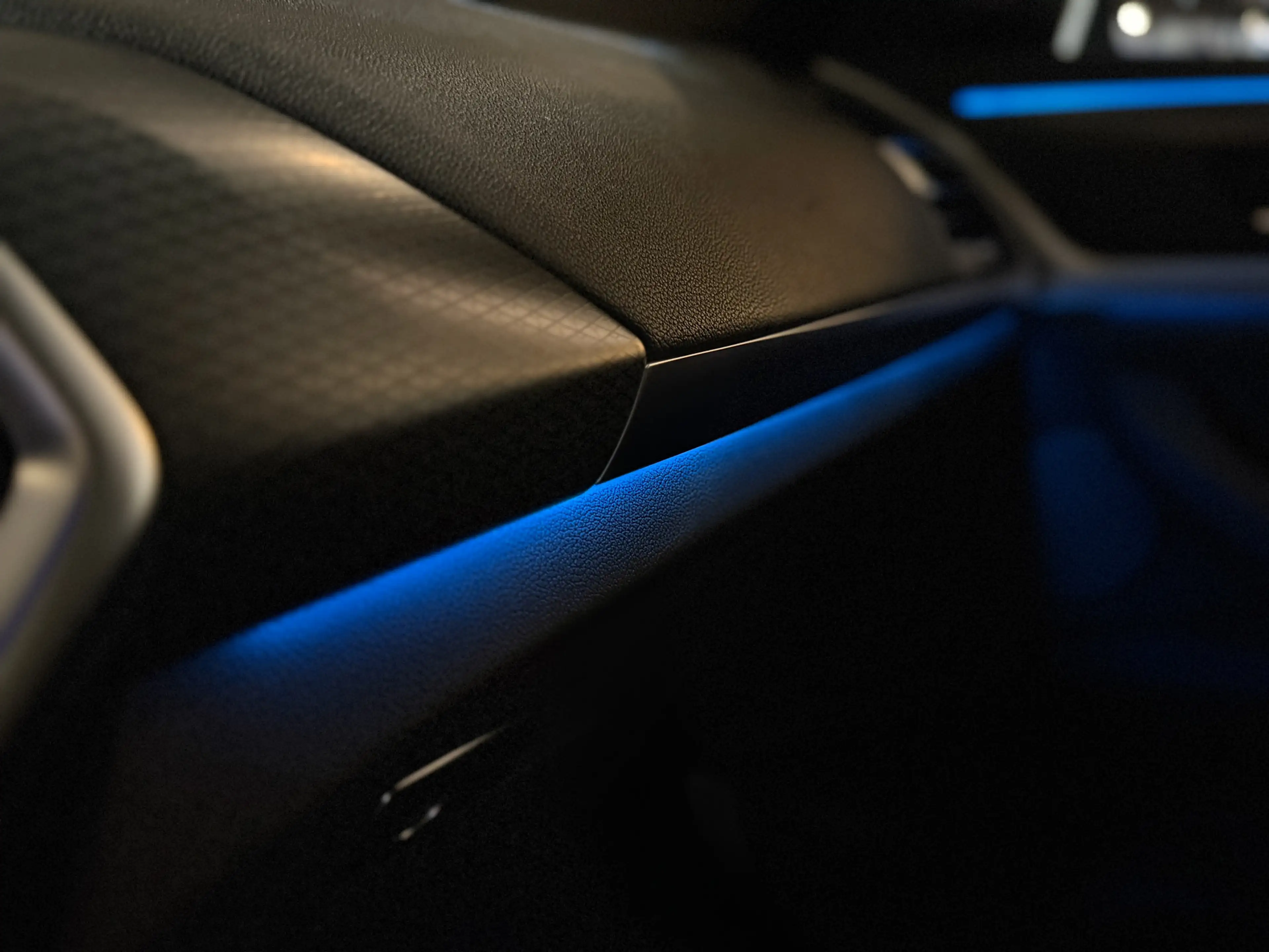 BMW iX3 High Exe 80 kWh | M-sport | Pano | Laser — photo 31
