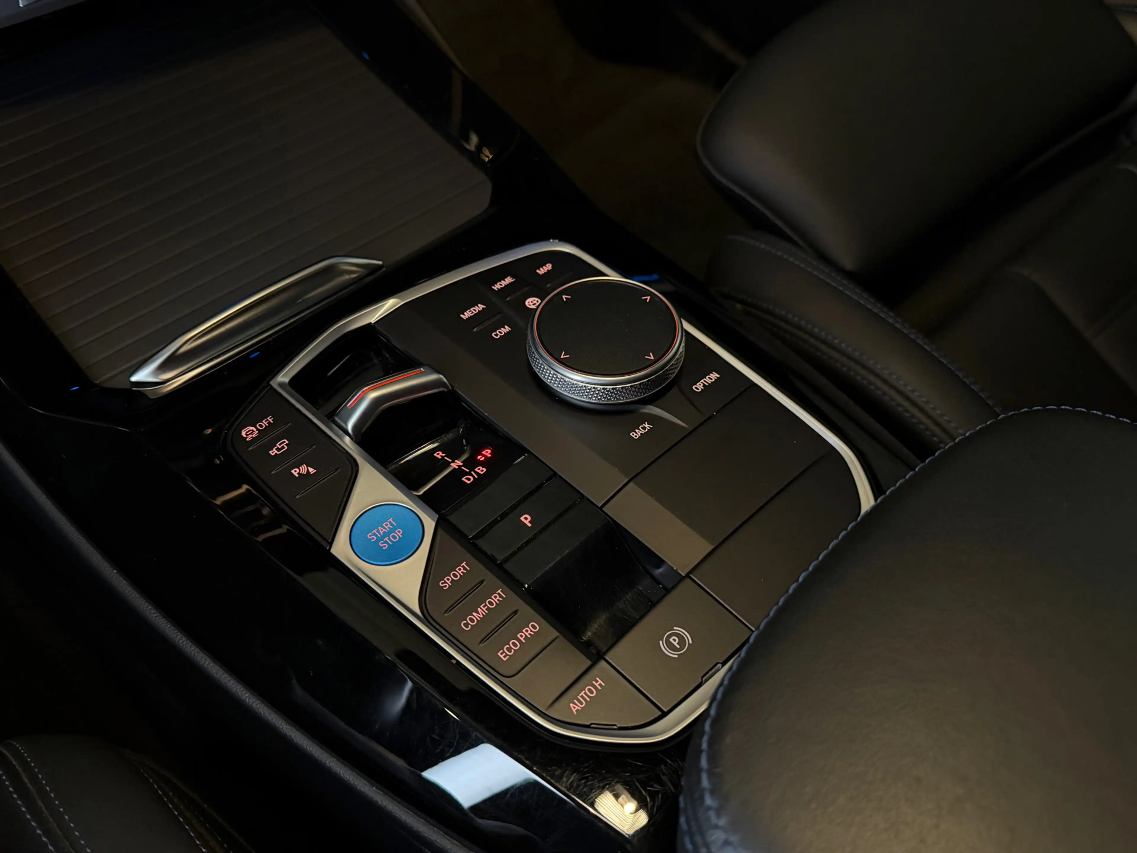 BMW iX3 High Exe 80 kWh | M-sport | Pano | Laser — photo 20