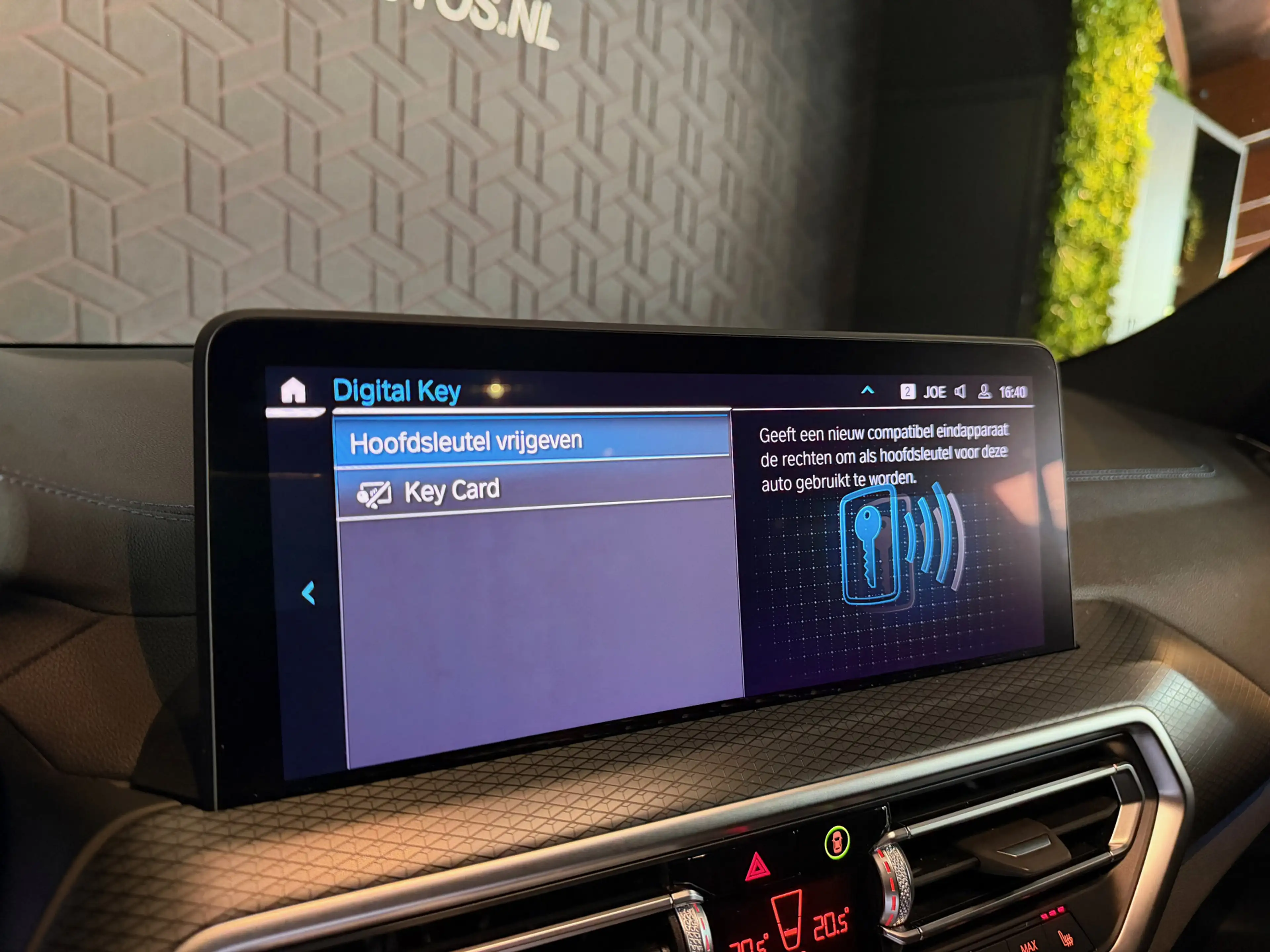BMW iX3 High Exe 80 kWh | M-sport | Pano | Laser — photo 26