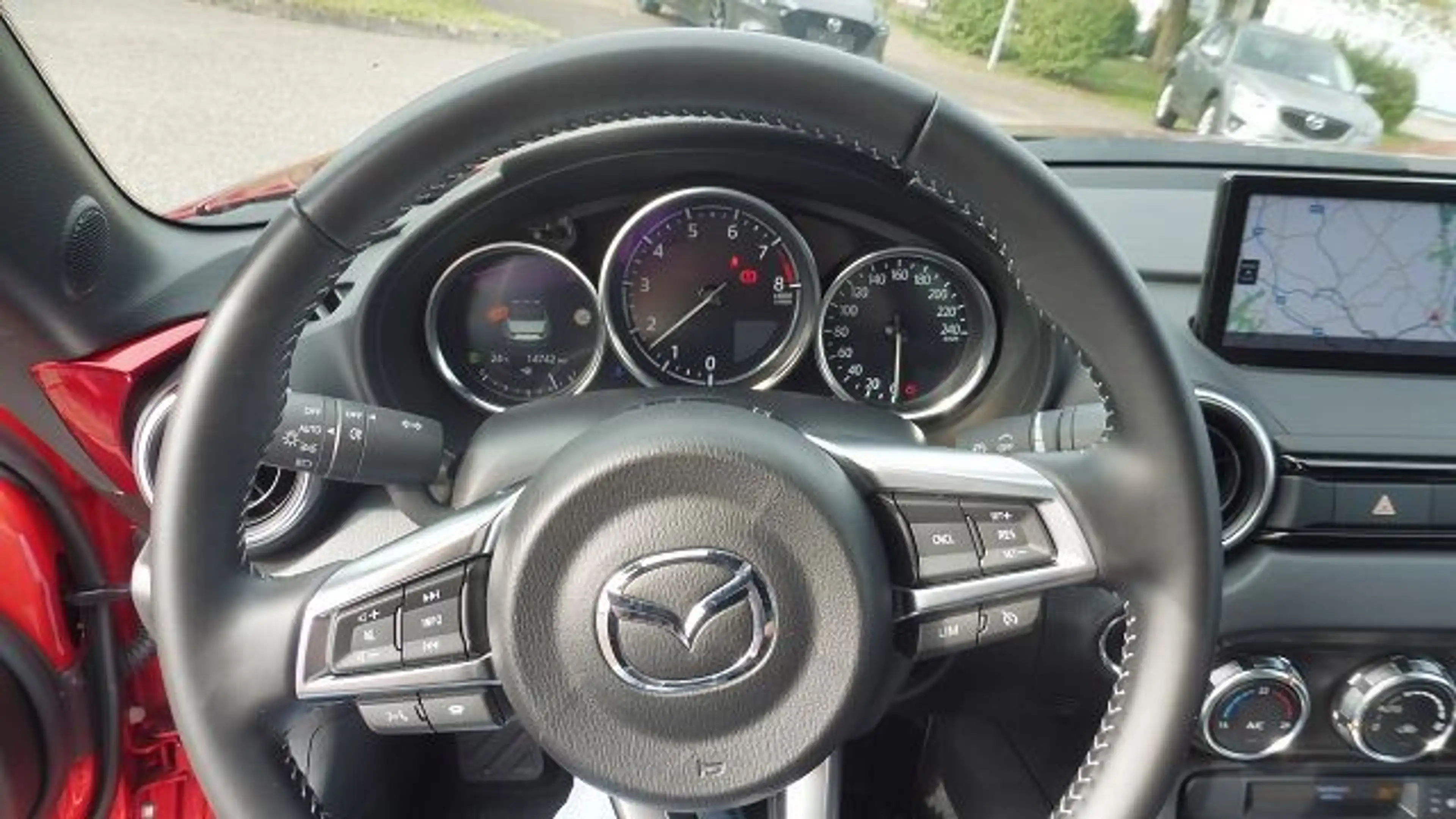 Mazda MX-5 ST G132 Skyactiv Exclusive-Line — photo 11