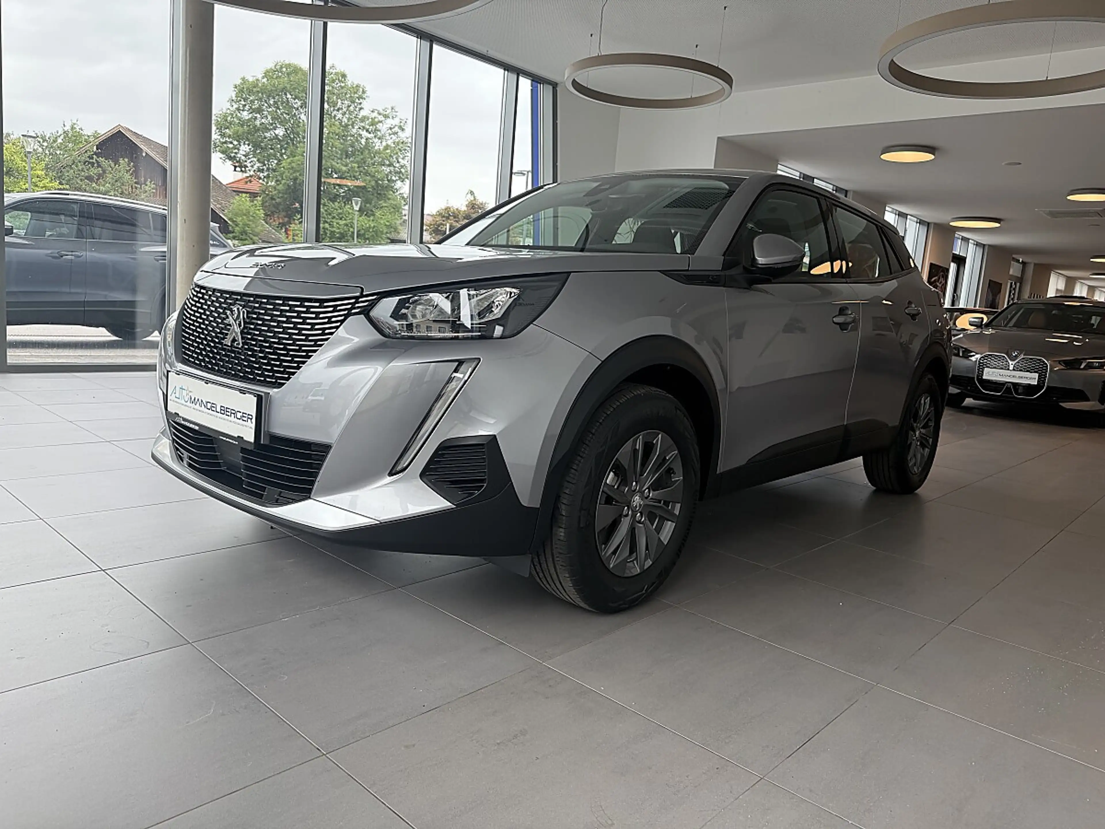 Peugeot e-2008 Active Pack — photo 3