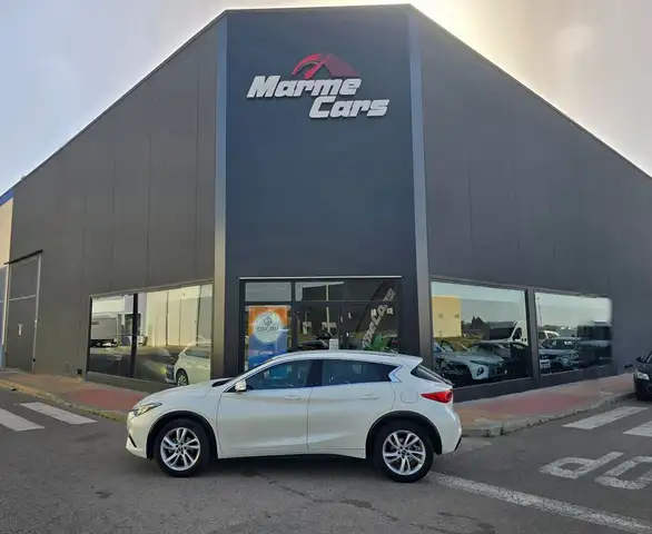 Infiniti Q30 1.5d Premium