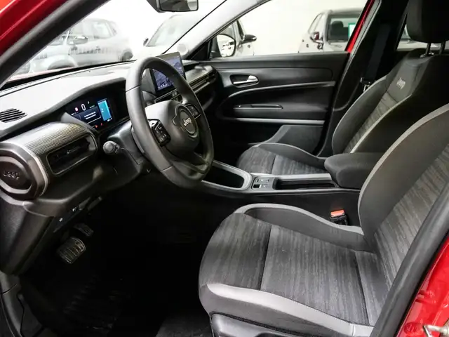 Jeep Avenger view 6