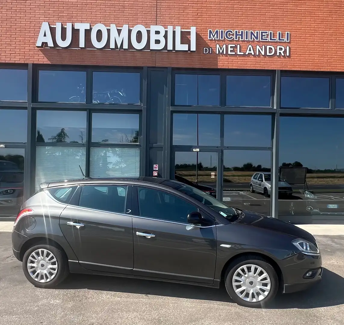 Lancia Delta Delta III 2008 1.4 tjt 120cv Impianti GPL Gris - 1