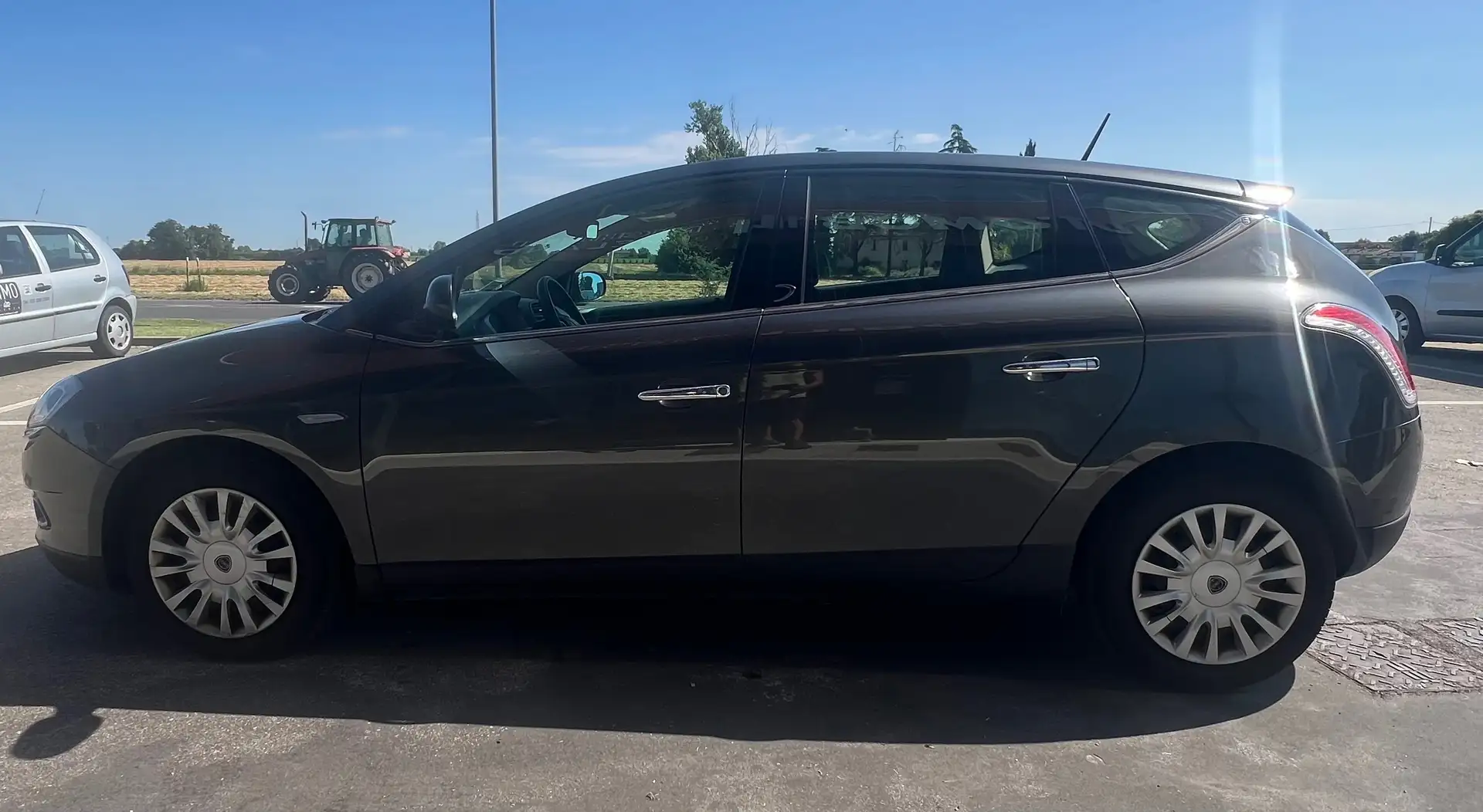 Lancia Delta Delta III 2008 1.4 tjt 120cv Impianti GPL Gris - 2