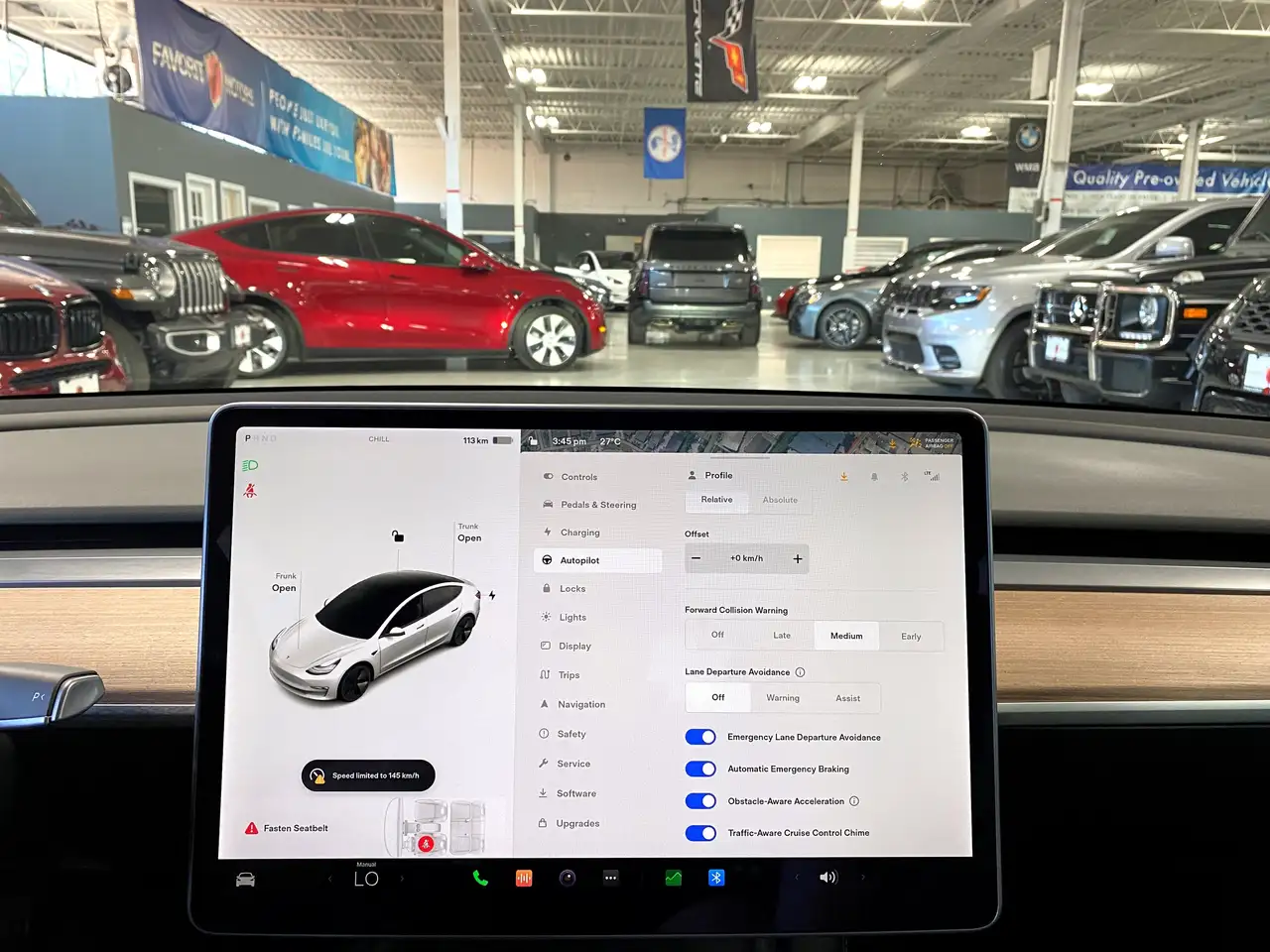 Tesla Model 3 fotografie Tesla Model 3