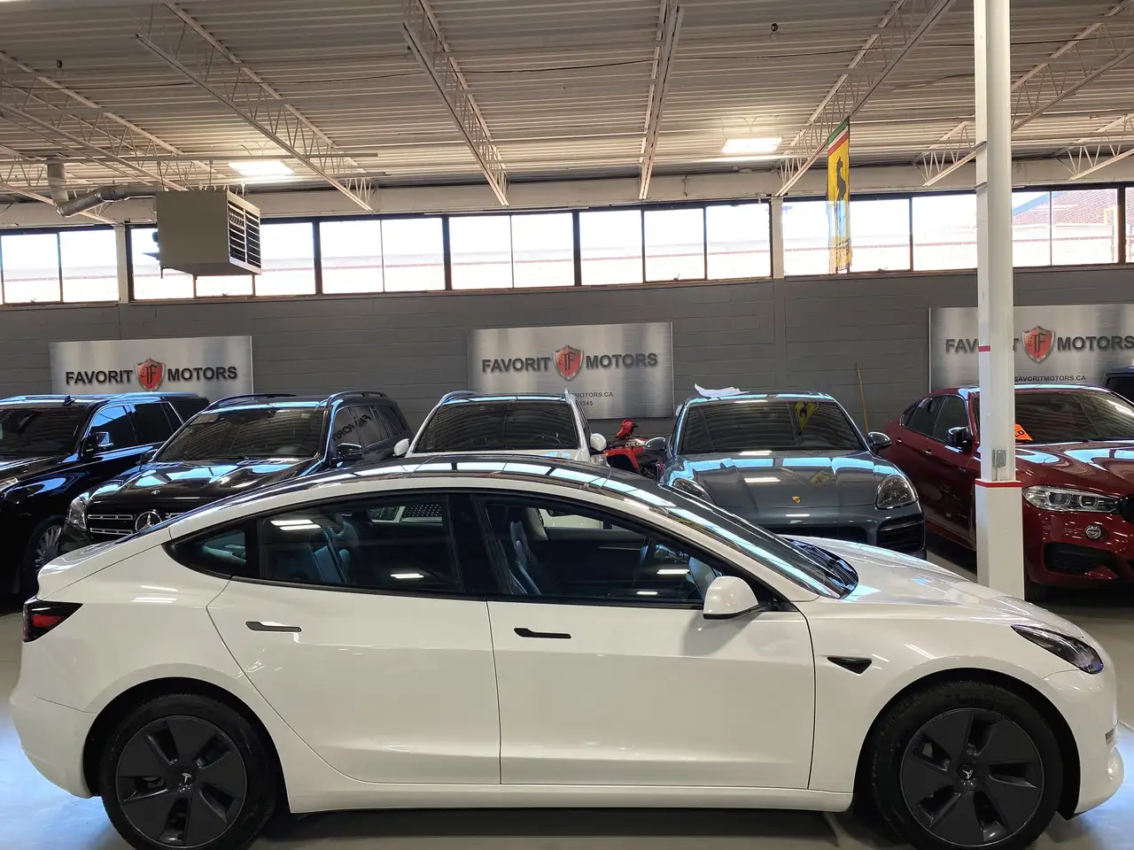 Tesla Model 3 fotografie Tesla Model 3