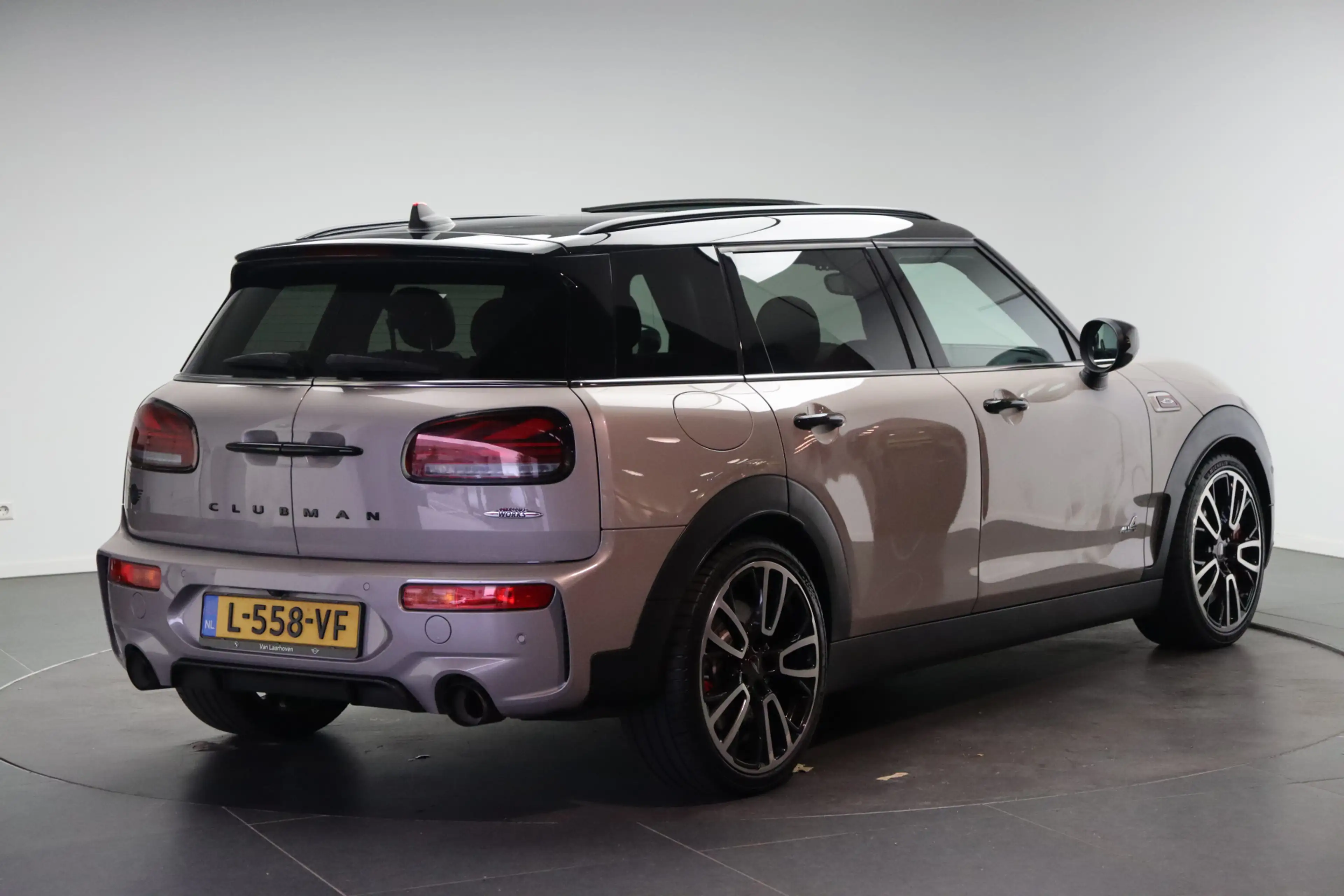MINI John Cooper Works Clubman JCW ALL4 Automaat / Panoramadak / Comfortstoelen / — photo 3