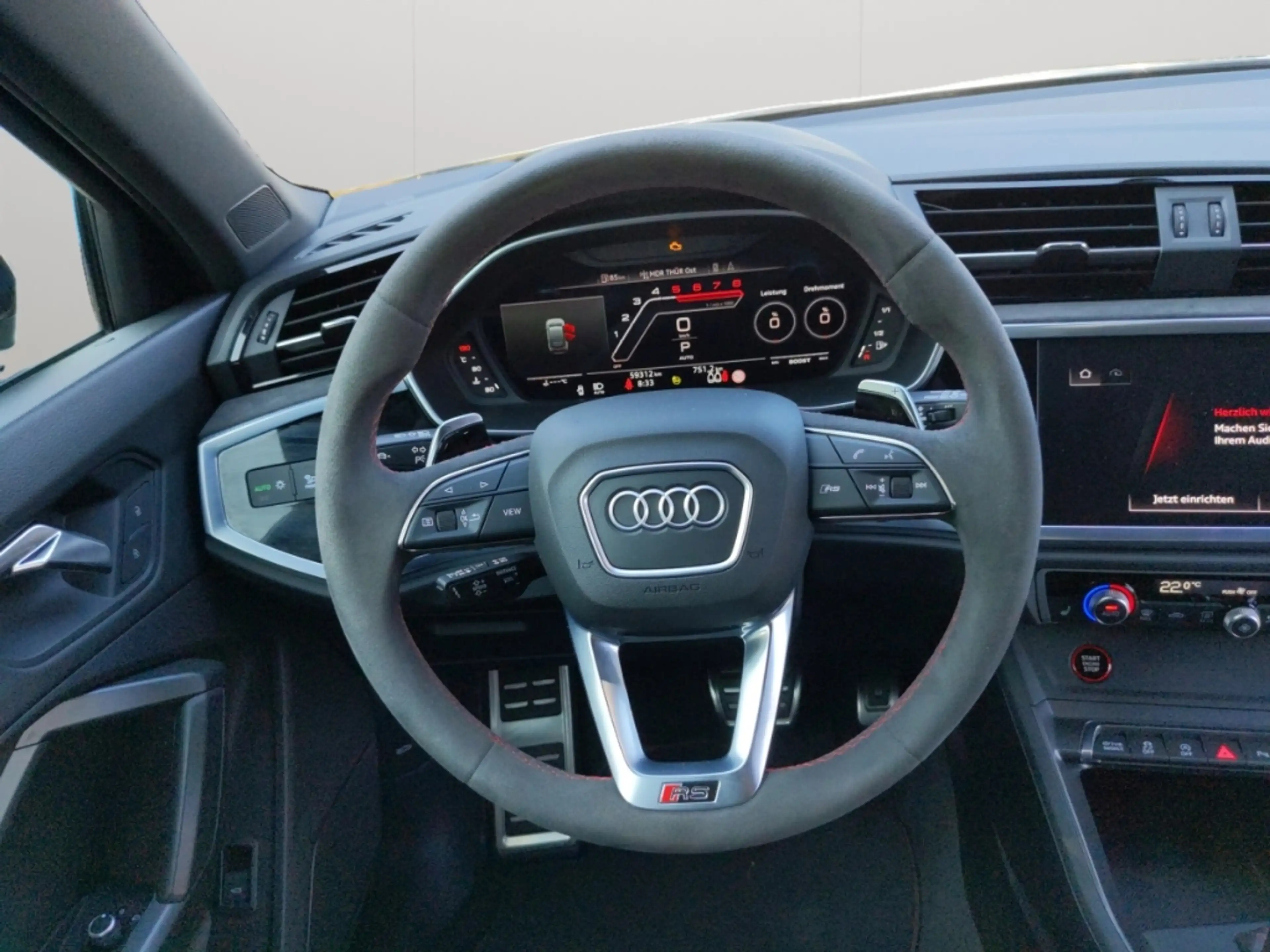 Audi RS Q3 TFSI quattro S tronic Matrix Navi SONOS 360° ACC — photo 9