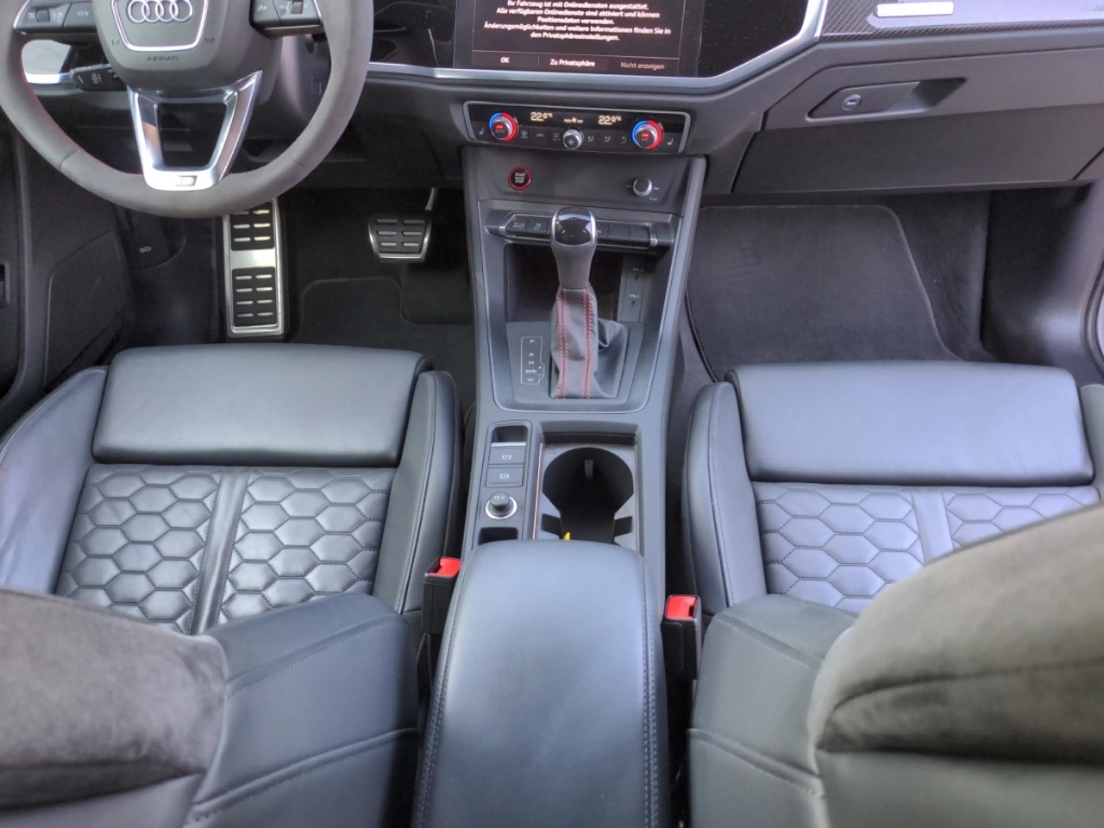 Audi RS Q3 TFSI quattro S tronic Matrix Navi SONOS 360° ACC — photo 11