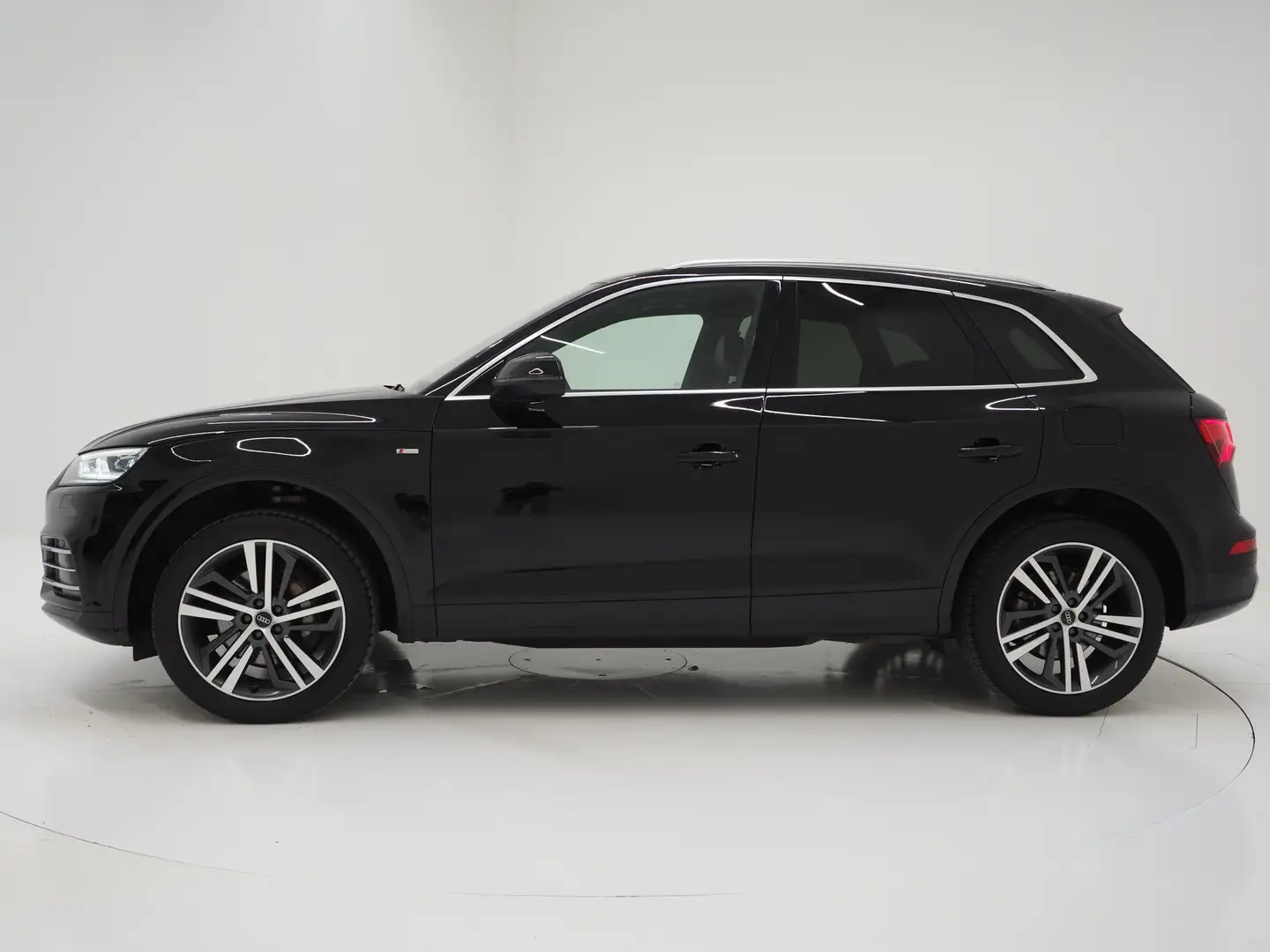 Audi Q5 55 TFSI e quattro Competition | Panoramadak | Bang Nero - 2