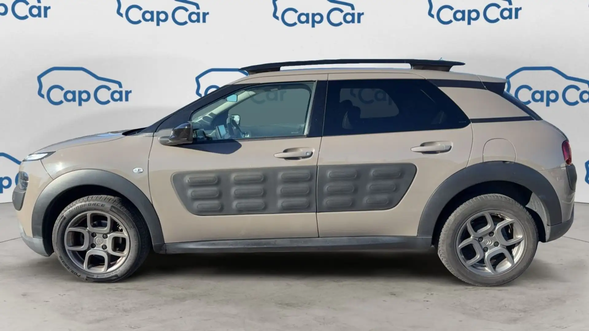 Citroen C4 Cactus 1.0 PureTech 82 Shine - 2