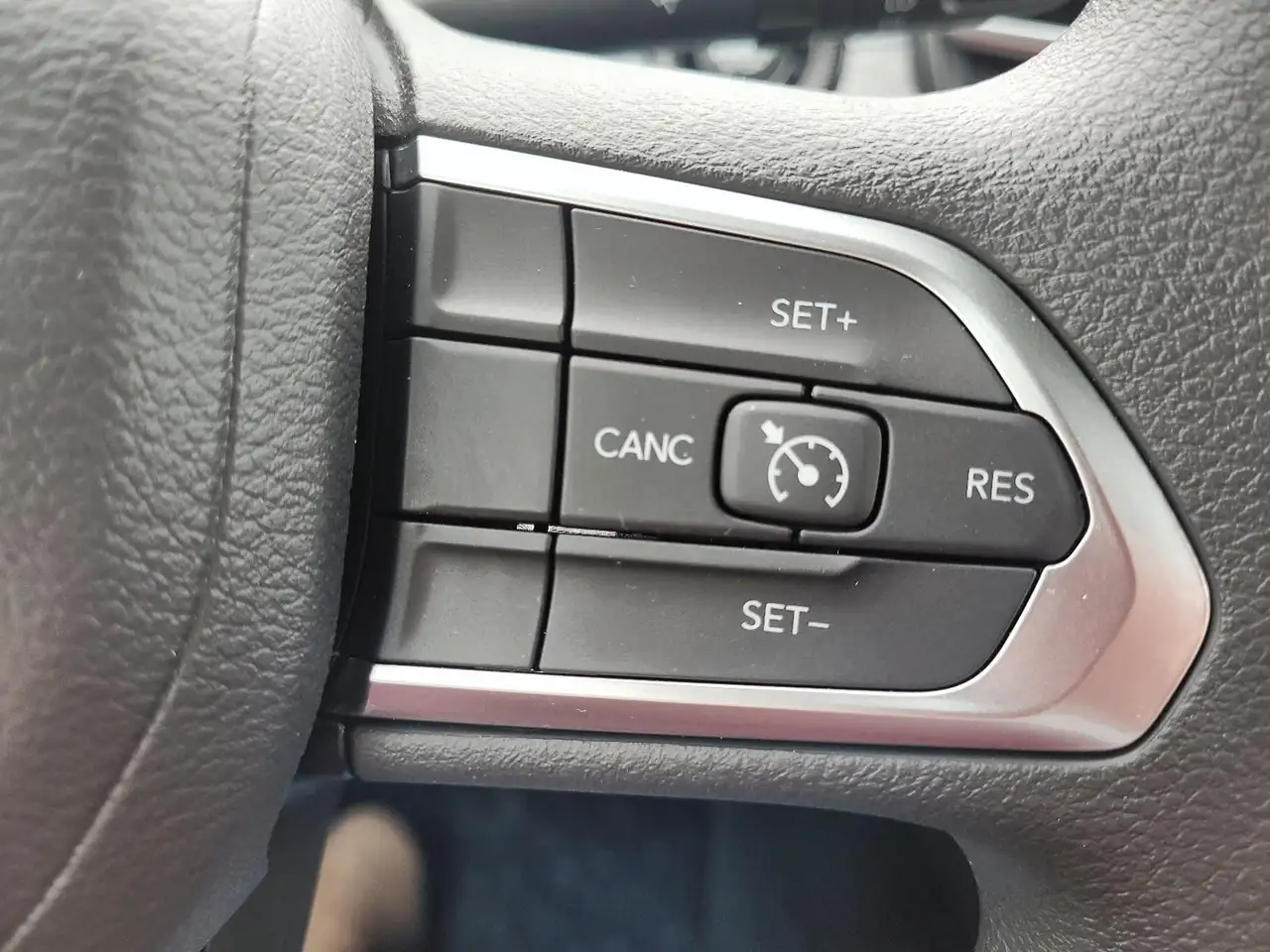 Jeep Compass photo Jeep Compass