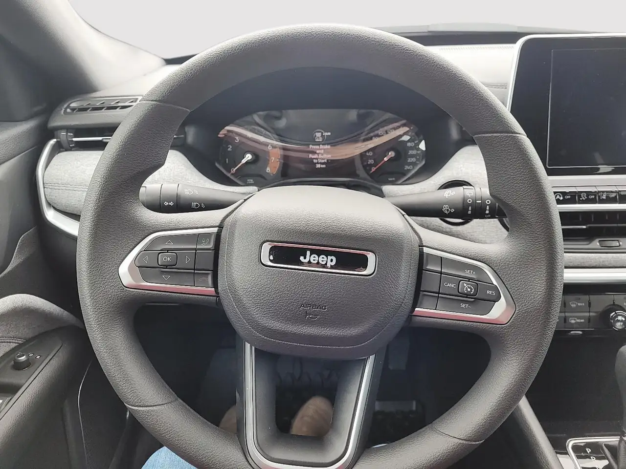 Jeep Compass photo Jeep Compass