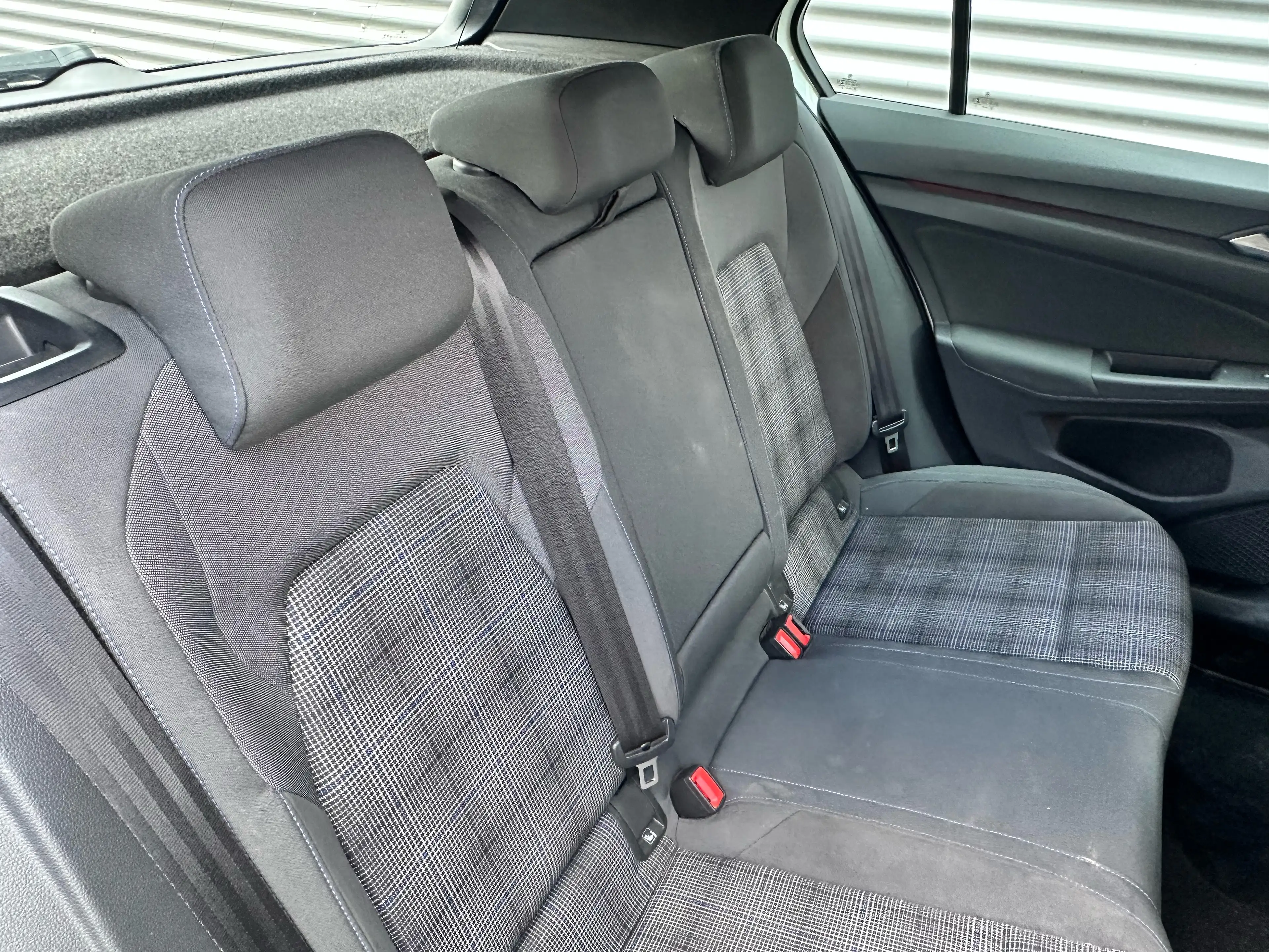 Volkswagen Golf GTE 1.4 eHybrid 245pk — photo 8