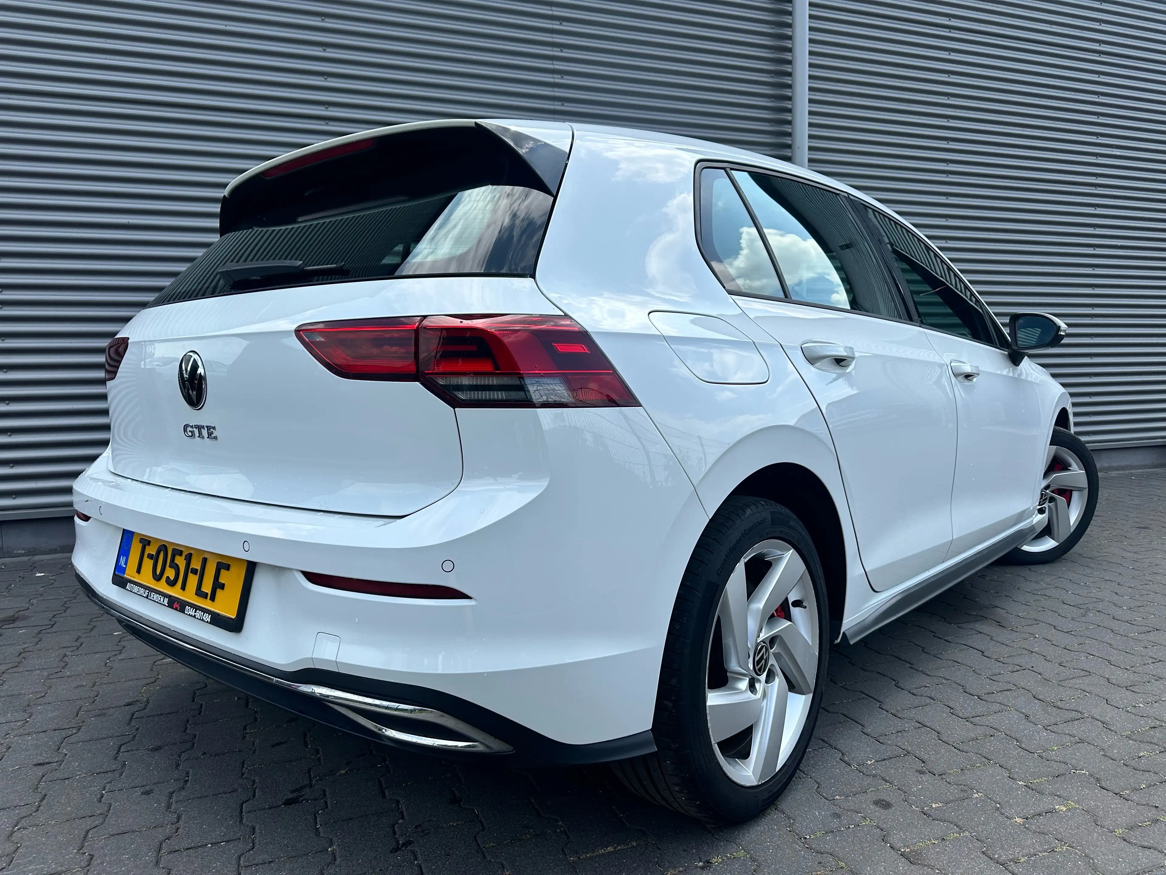 Volkswagen Golf GTE 1.4 eHybrid 245pk — photo 2