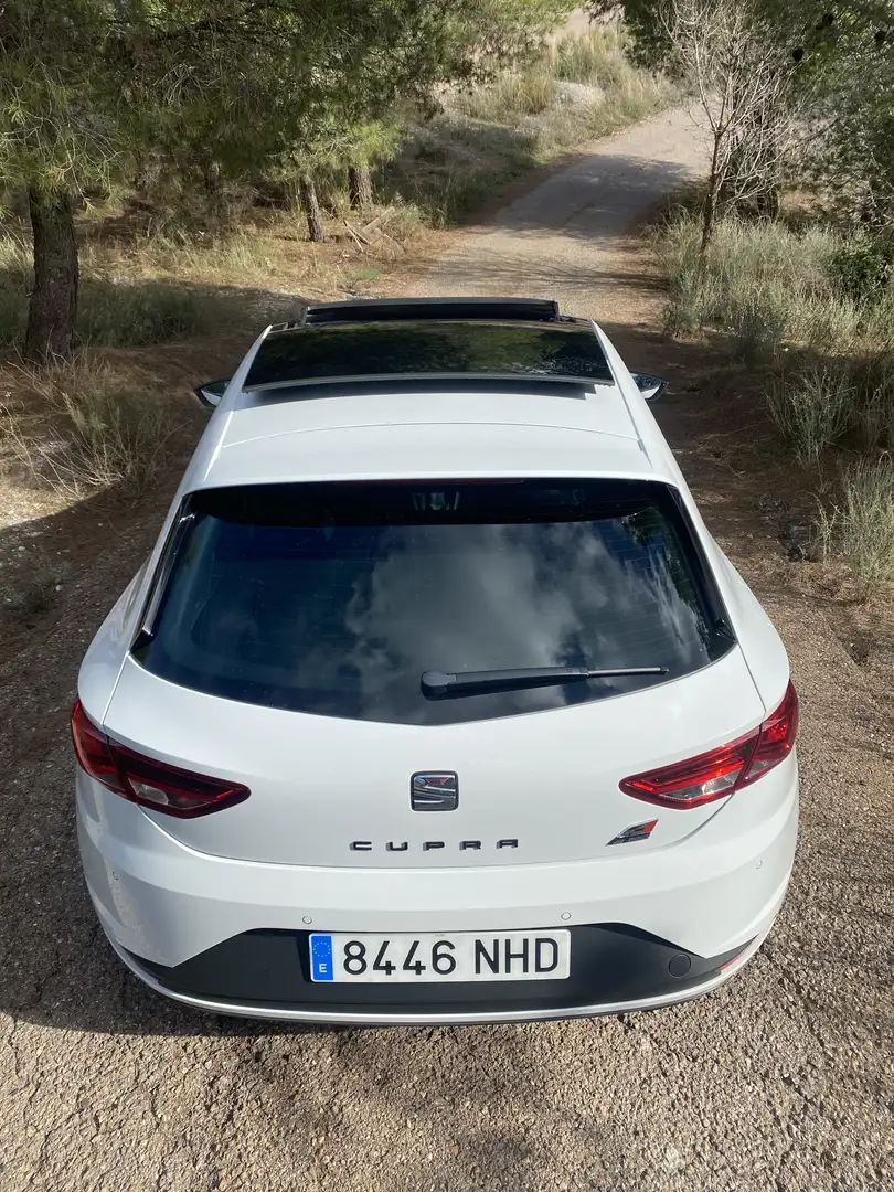 SEAT Leon León SC 2.0 TSI S&S Cupra 290 Blanco - 1