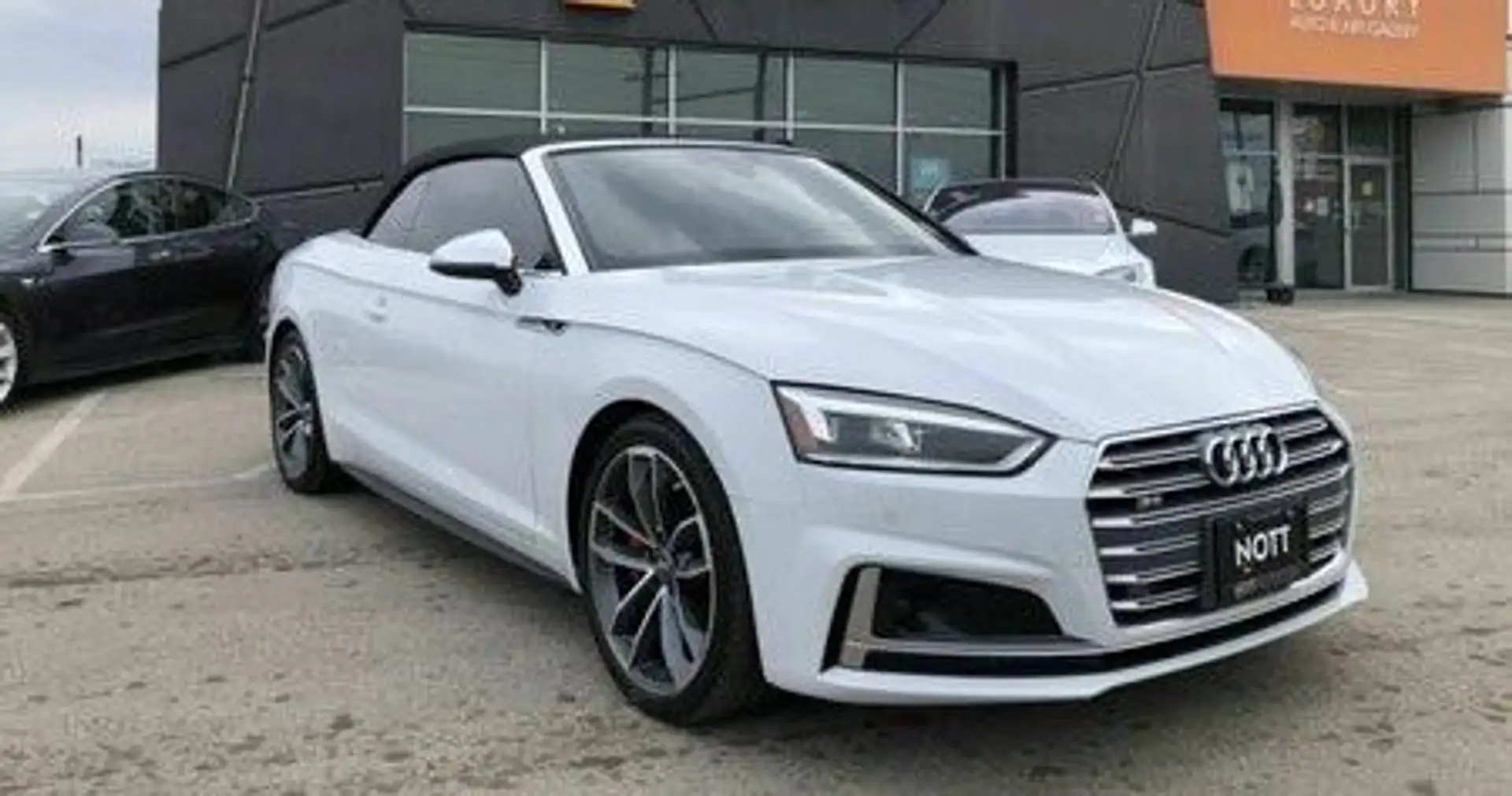 Audi A5 Cabriolet S-Line 2.0 TFSI (190 chv) Full Options Blanc - 1