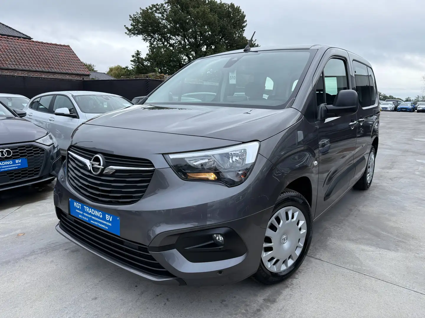 Opel Combo Life 1.2i 110PK NAVIGATIE CAMERA CARPLAY PDC DAB BLUETOOTH AIRCO Gris - 1