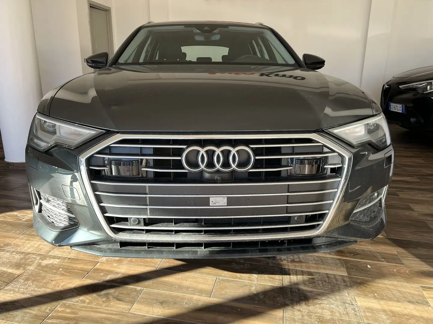 Audi A6 A6 Avant 40 2.0 TDI S tronic Business Grigio - 2