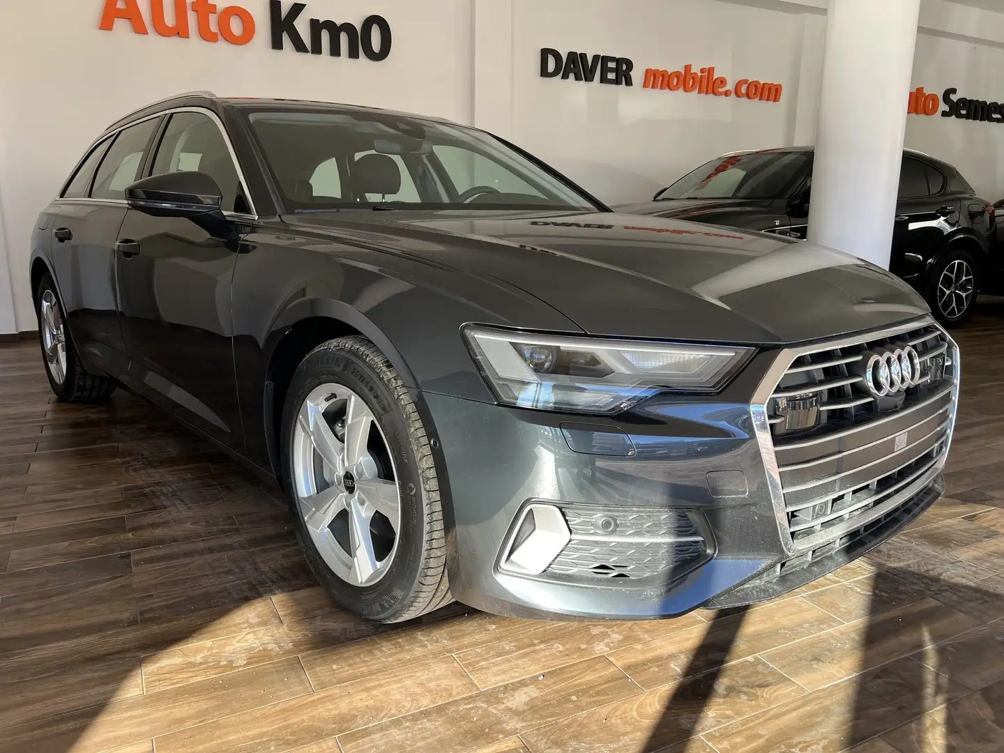 Audi A6 A6 Avant 40 2.0 TDI S tronic Business Grigio - 1