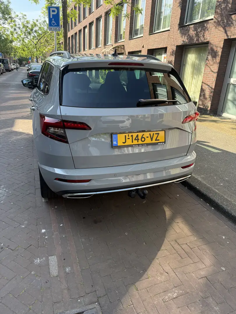 Skoda Karoq 1.5 TSI Sportl. Business Szürke - 2