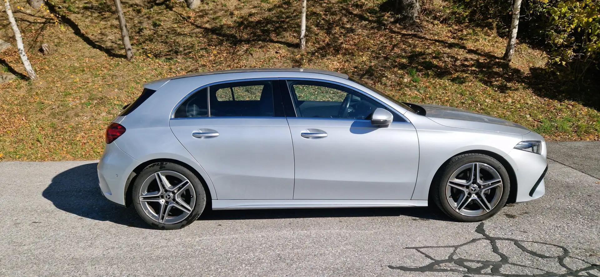 Mercedes-Benz A 200 A 200 d Aut. Grau - 2