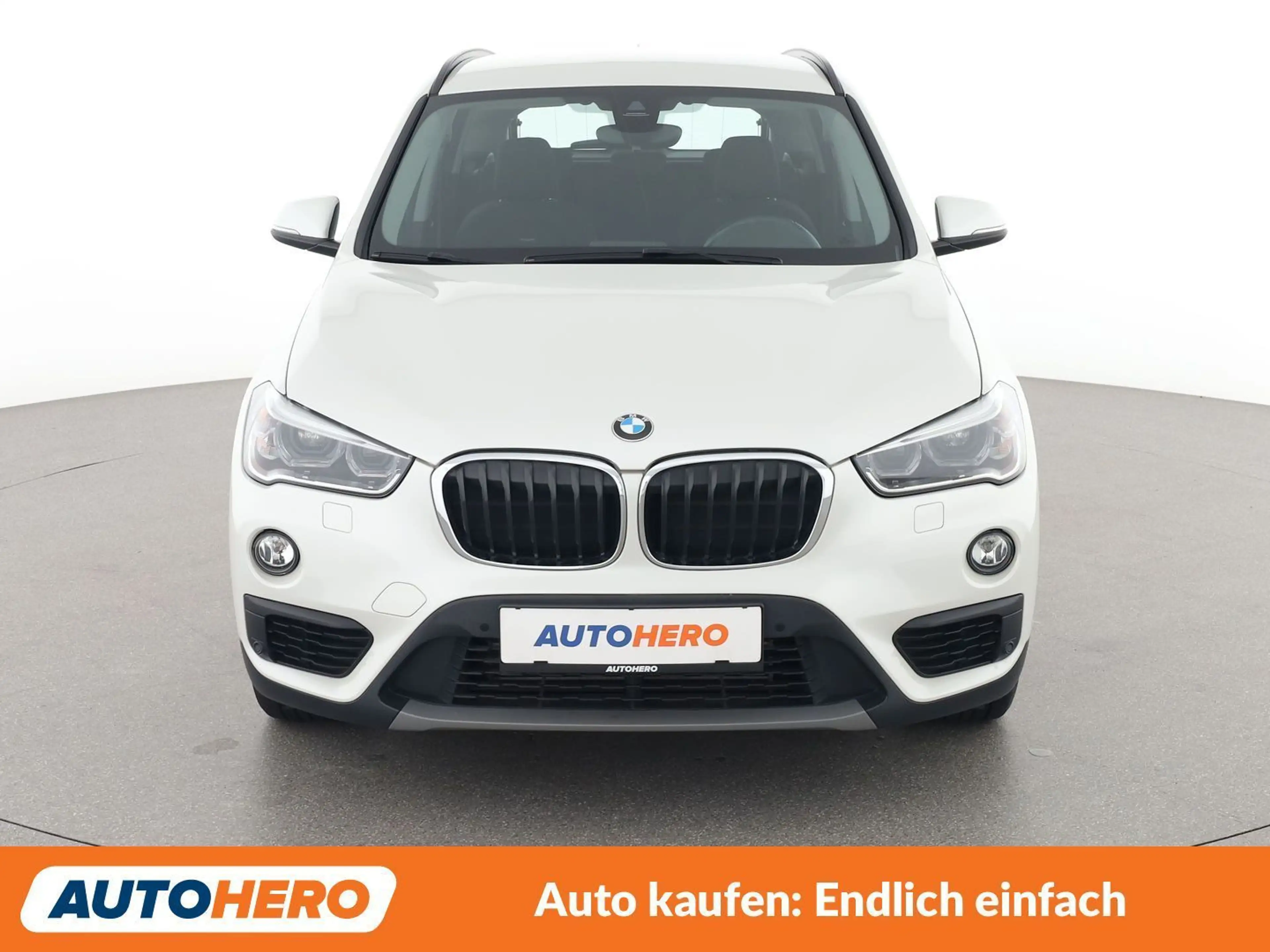BMW X1 xDrive 18d Advantage — photo 9