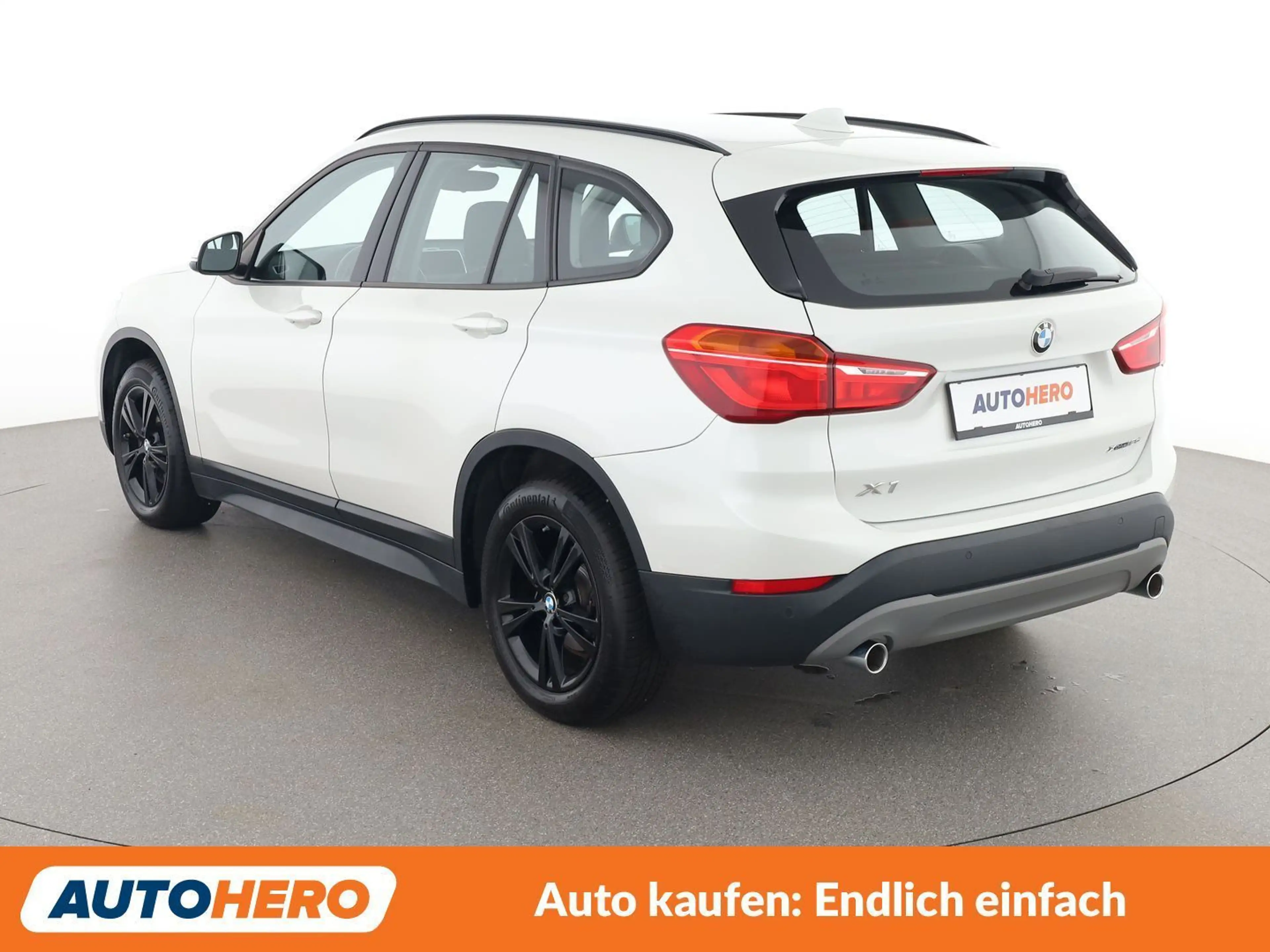BMW X1 xDrive 18d Advantage — photo 4