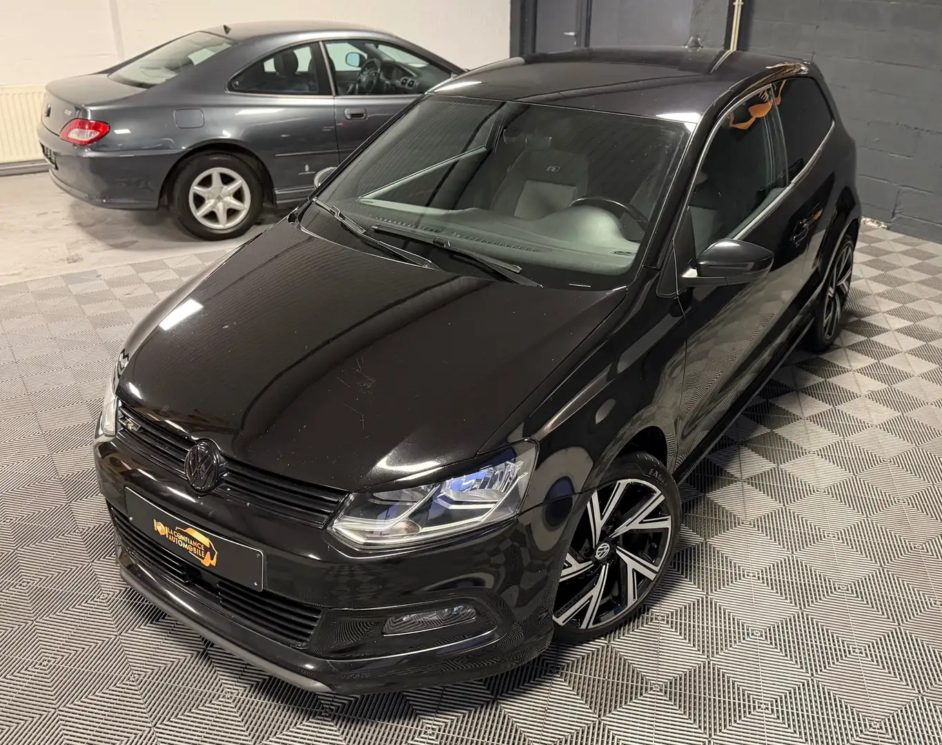 Volkswagen Polo 1.4TDi R-Line 1er propriétaire garantie 1 an Noir - 1
