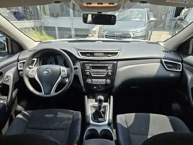 Nissan Qashqai view 9