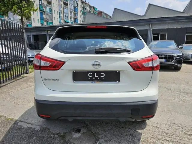 Nissan Qashqai view 4