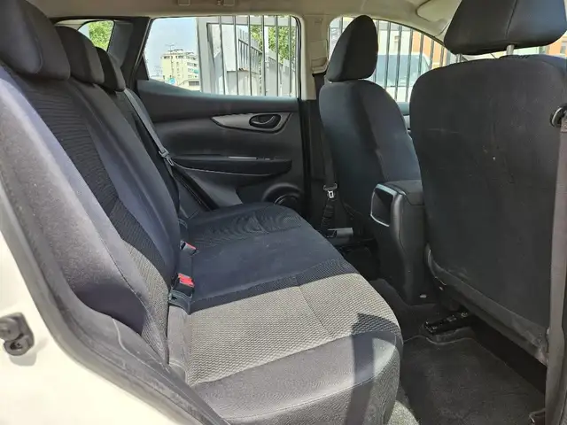 Nissan Qashqai view 12