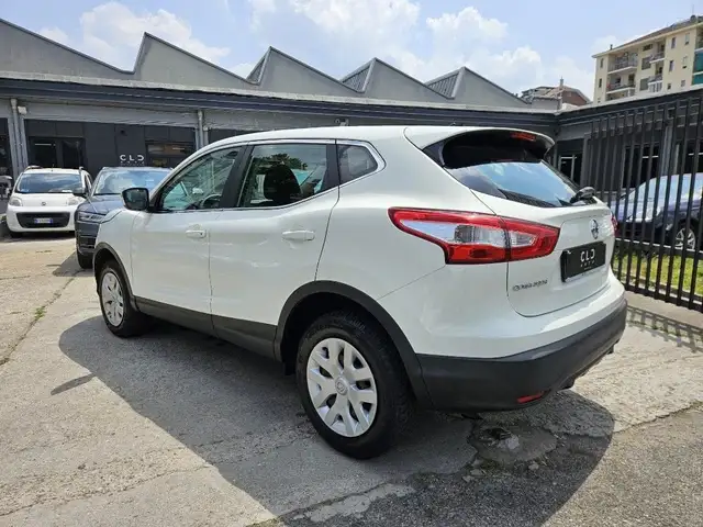 Nissan Qashqai view 5