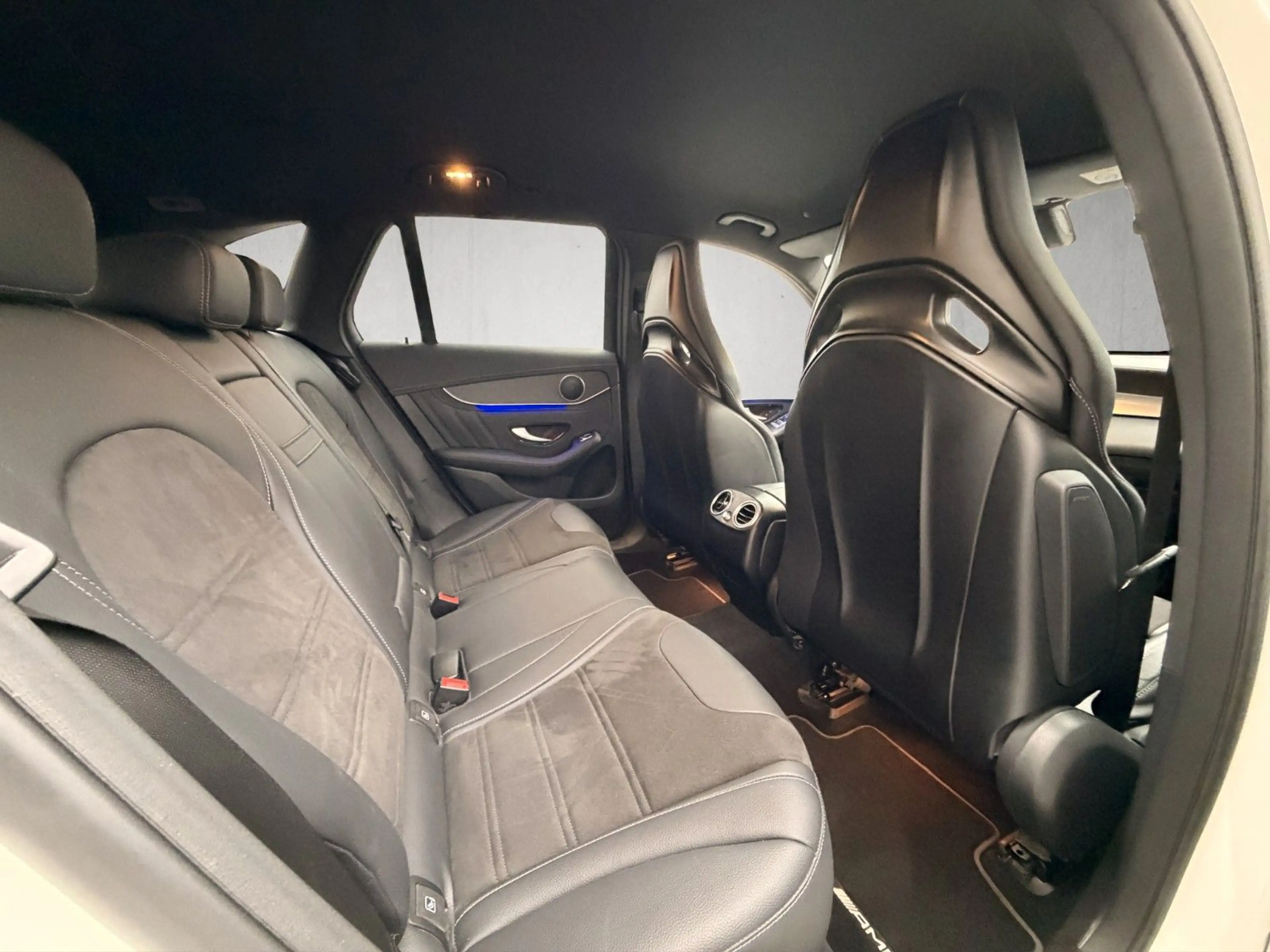 Mercedes-Benz GLC 63 AMG 4Matic *Sport-Abgasanl.*1.Besitz*LED* — photo 12