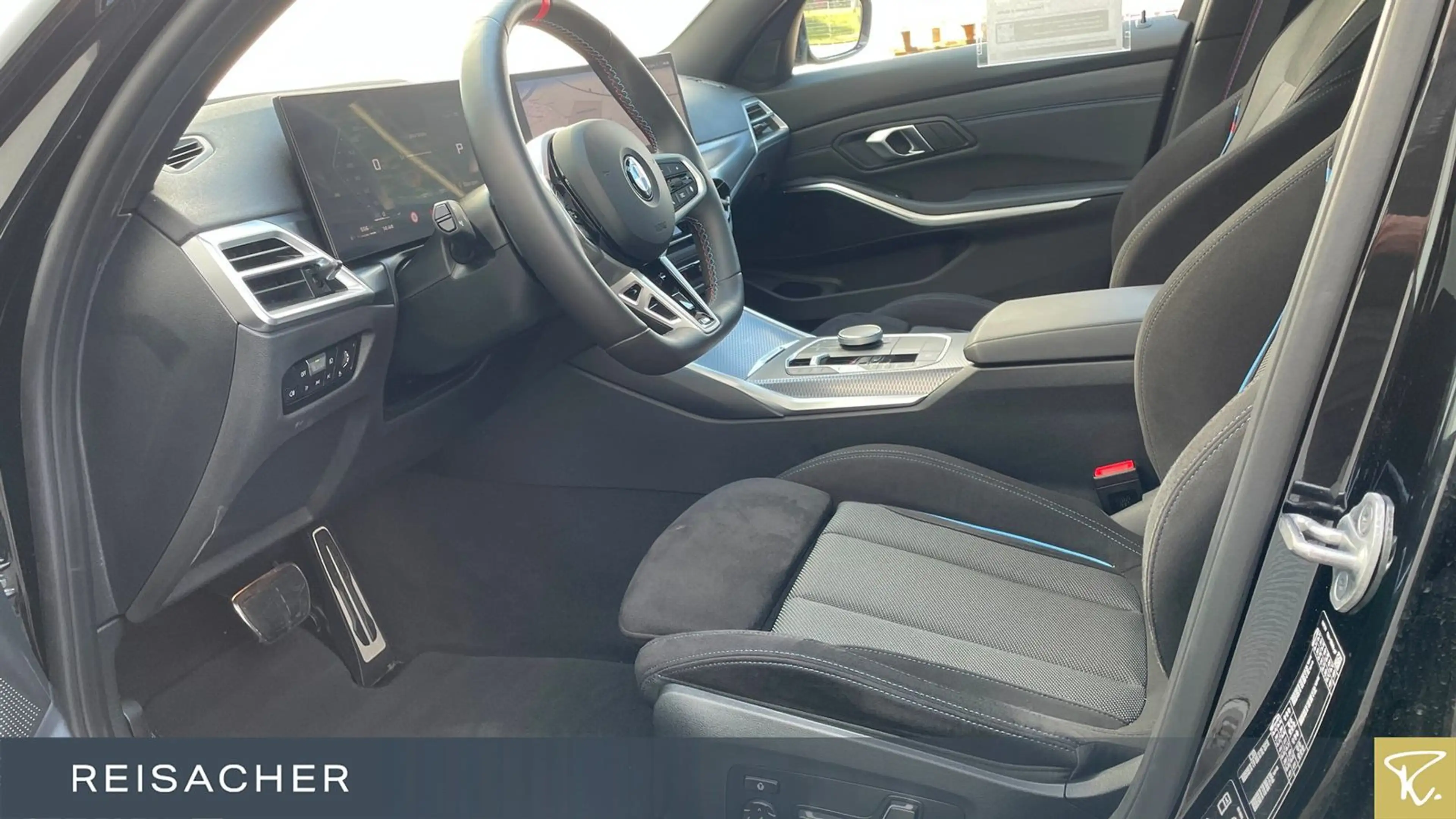 BMW 340 xDrive Tou M-Sport PRO,Pano,AHK,Autom — photo 4