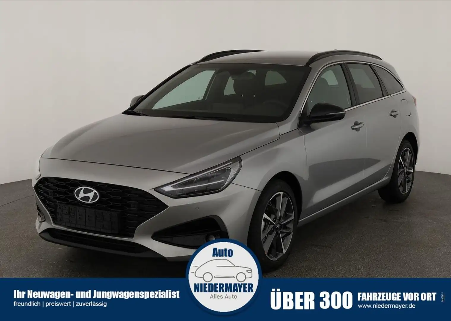 Hyundai i30 Kombi 1.0 T-GDI DCT Family, Navi, ACC, Side, Winte Plateado - 1