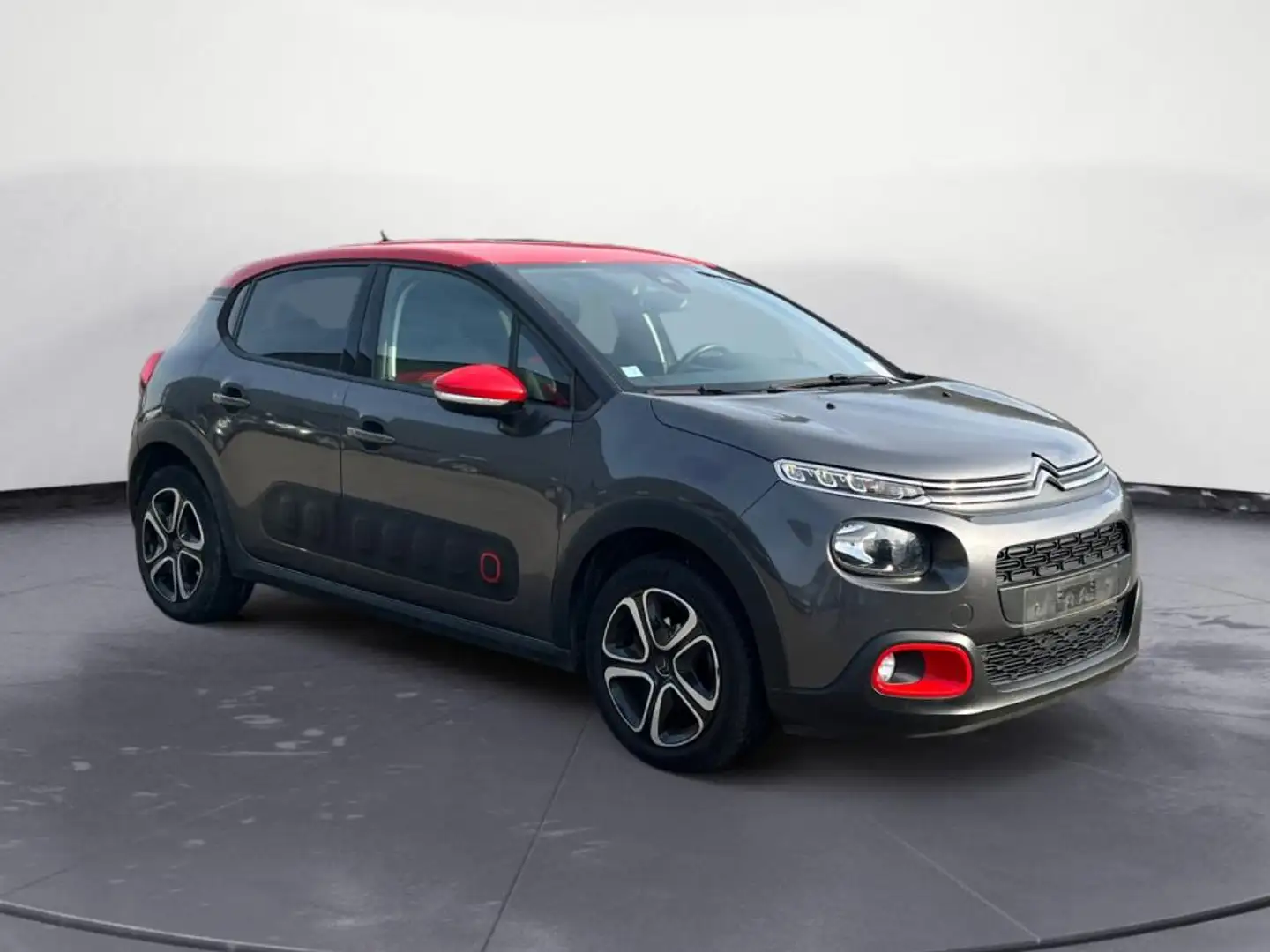 Citroen C3 1.2 PureTech 12V - 82 S\u0026S BERLINE Feel Gris - 1