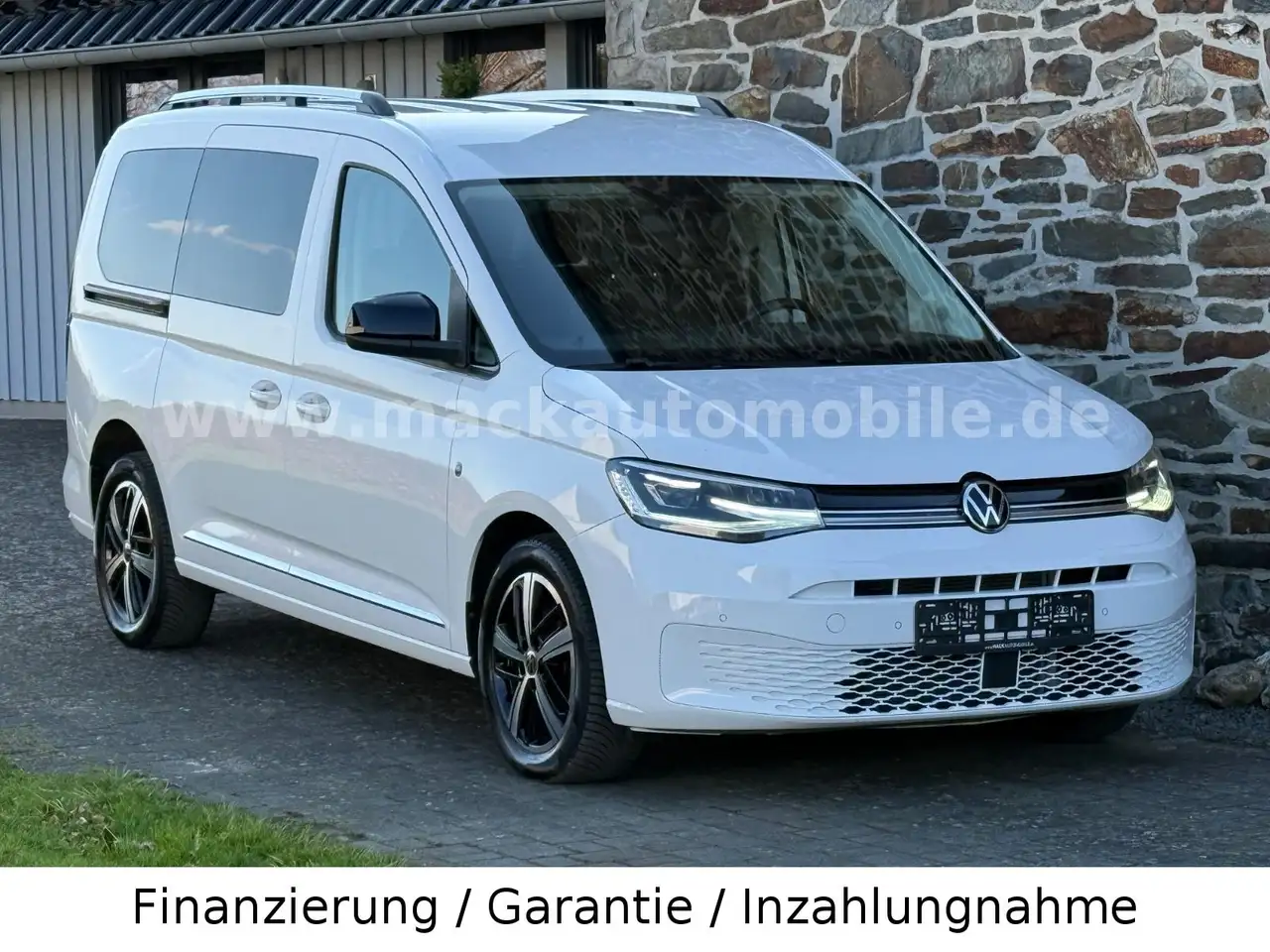 Volkswagen Caddy Caddy Style Maxi / 7-Sitzer/DSG/AHK/LED — photo 1 of 15
