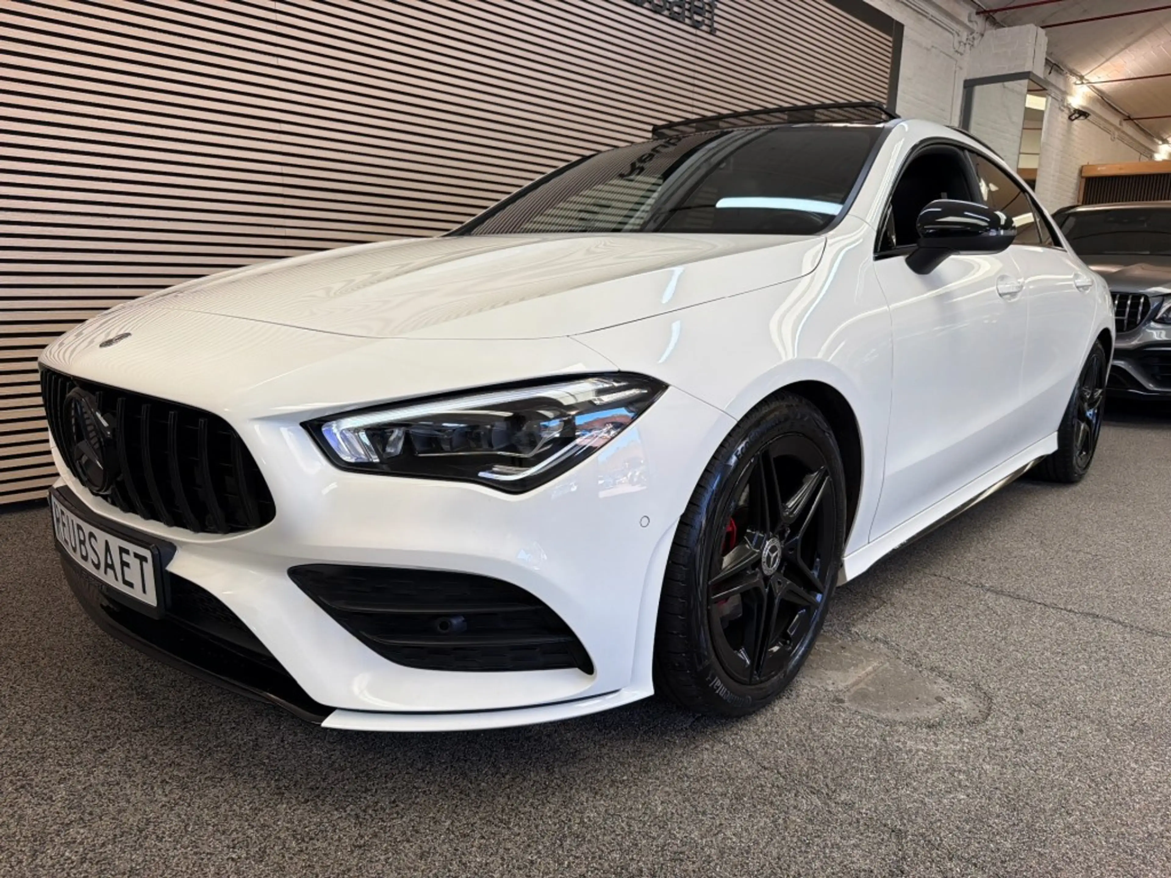 Mercedes-Benz CLA 180 180 Business AMG Panodak Sfeer Clima Carplay Stoel — photo 2