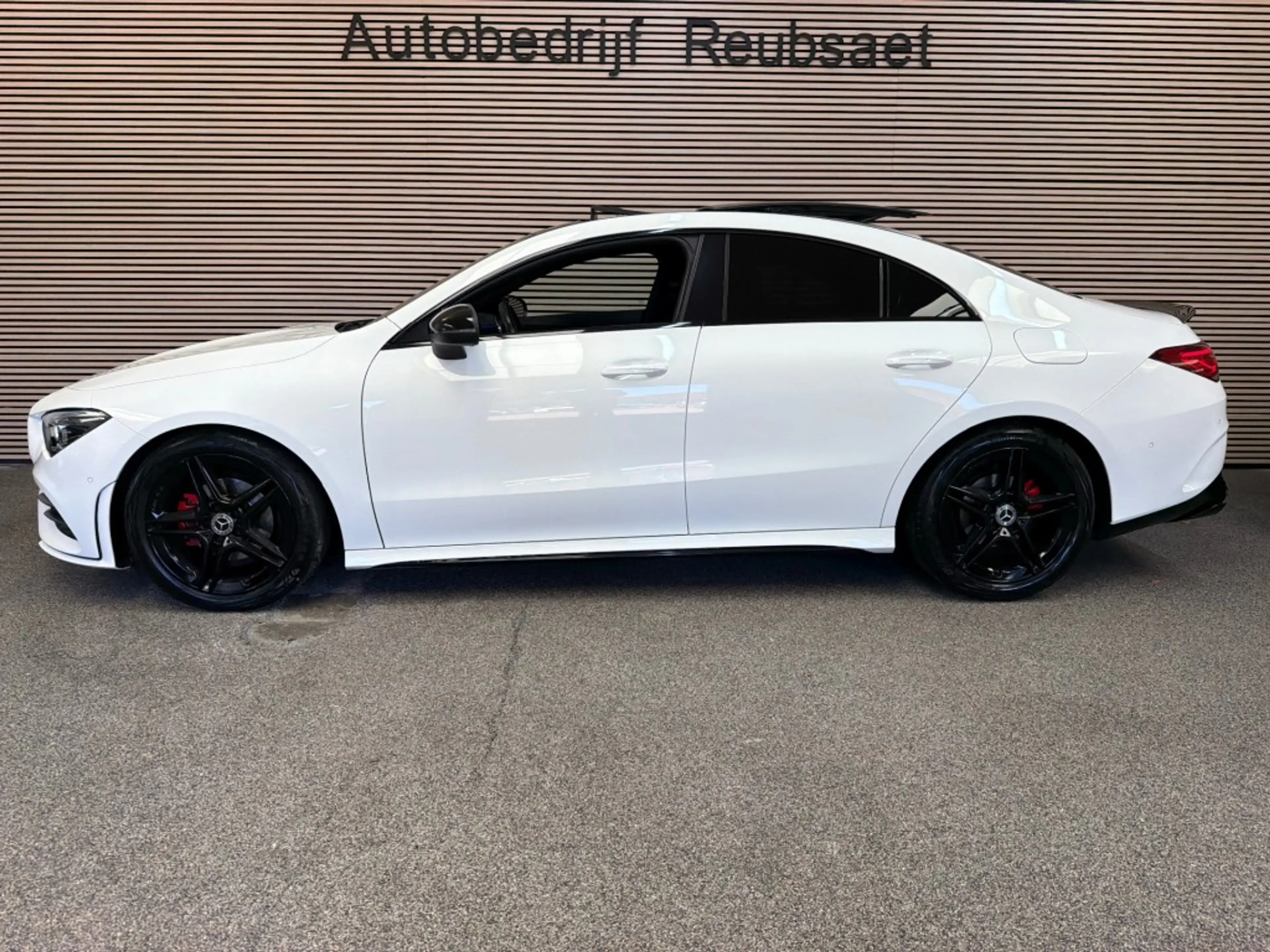 Mercedes-Benz CLA 180 180 Business AMG Panodak Sfeer Clima Carplay Stoel — photo 4