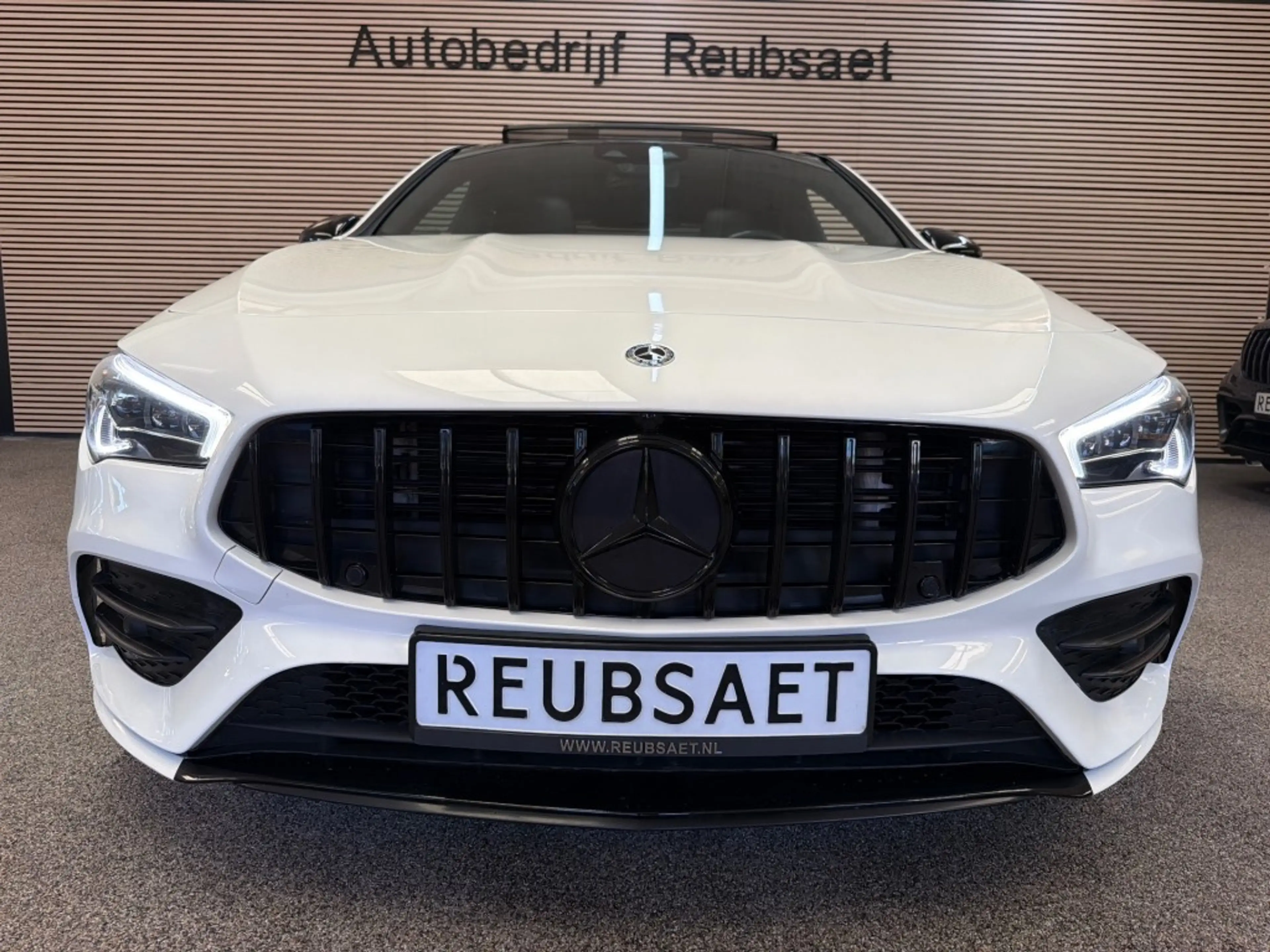 Mercedes-Benz CLA 180 180 Business AMG Panodak Sfeer Clima Carplay Stoel — photo 3