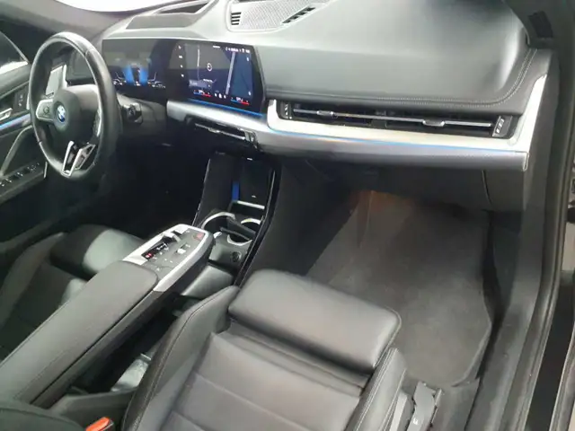 BMW X1 view 9