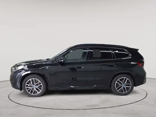 BMW X1 view 6