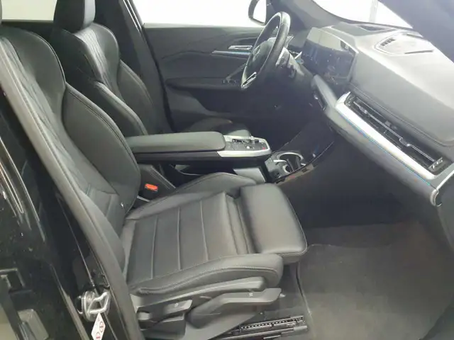 BMW X1 view 8