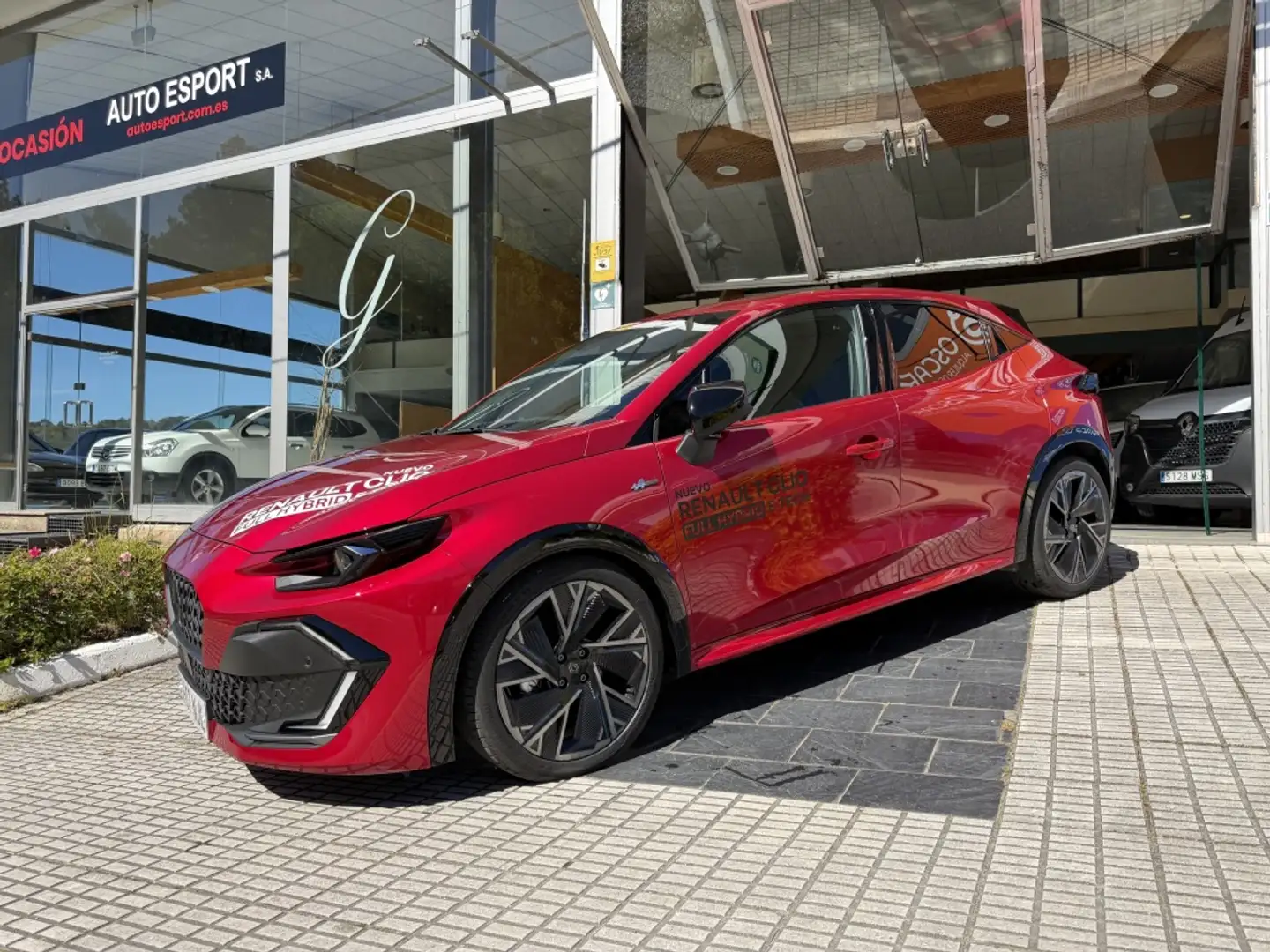 Renault Clio Full Hybrid E-TECH Techno 117kW Rojo - 1