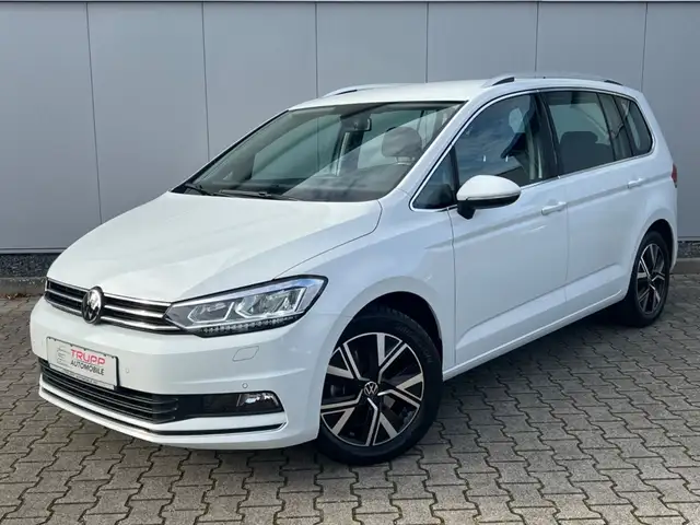 Volkswagen Touran Highline 2.0 TDI/LED/AHK/SHZ/NAVI/ACC